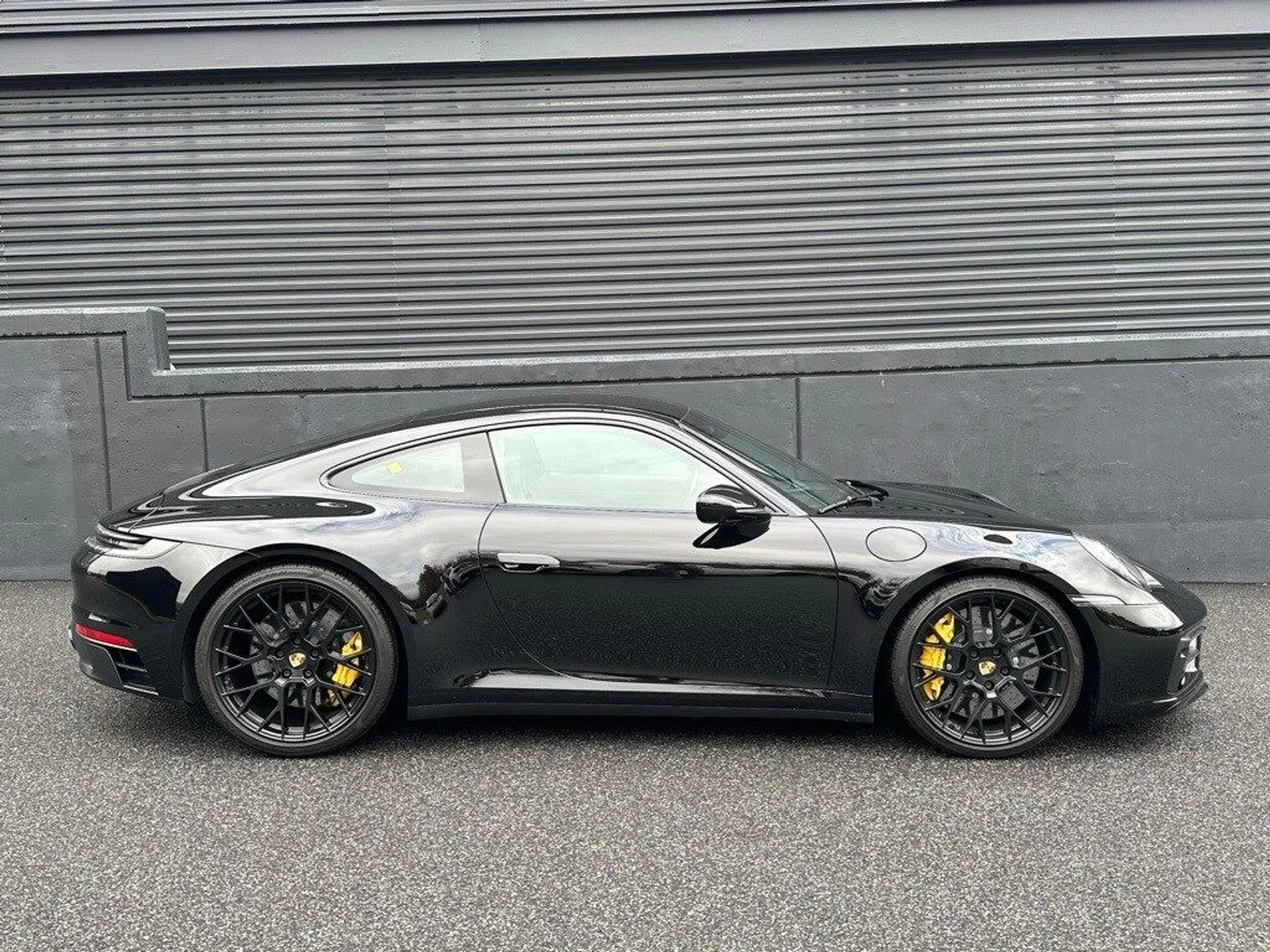 mph010_871377776_58cda2150b926a406a786cfab845dbe5x_bfdf2c5330