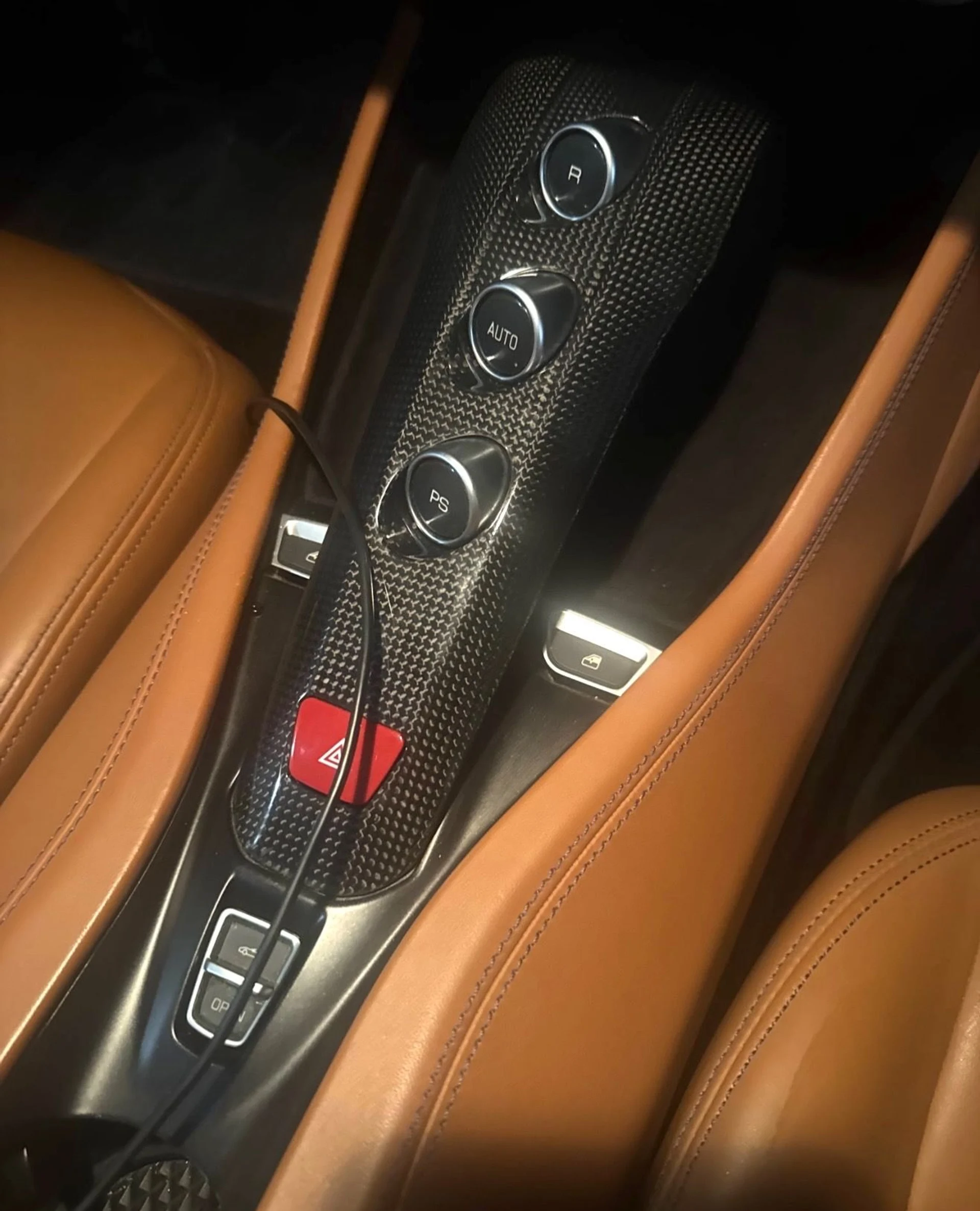 mph010_877905233_Used_2015_Ferrari_California_T_1760550121_146d3f261d