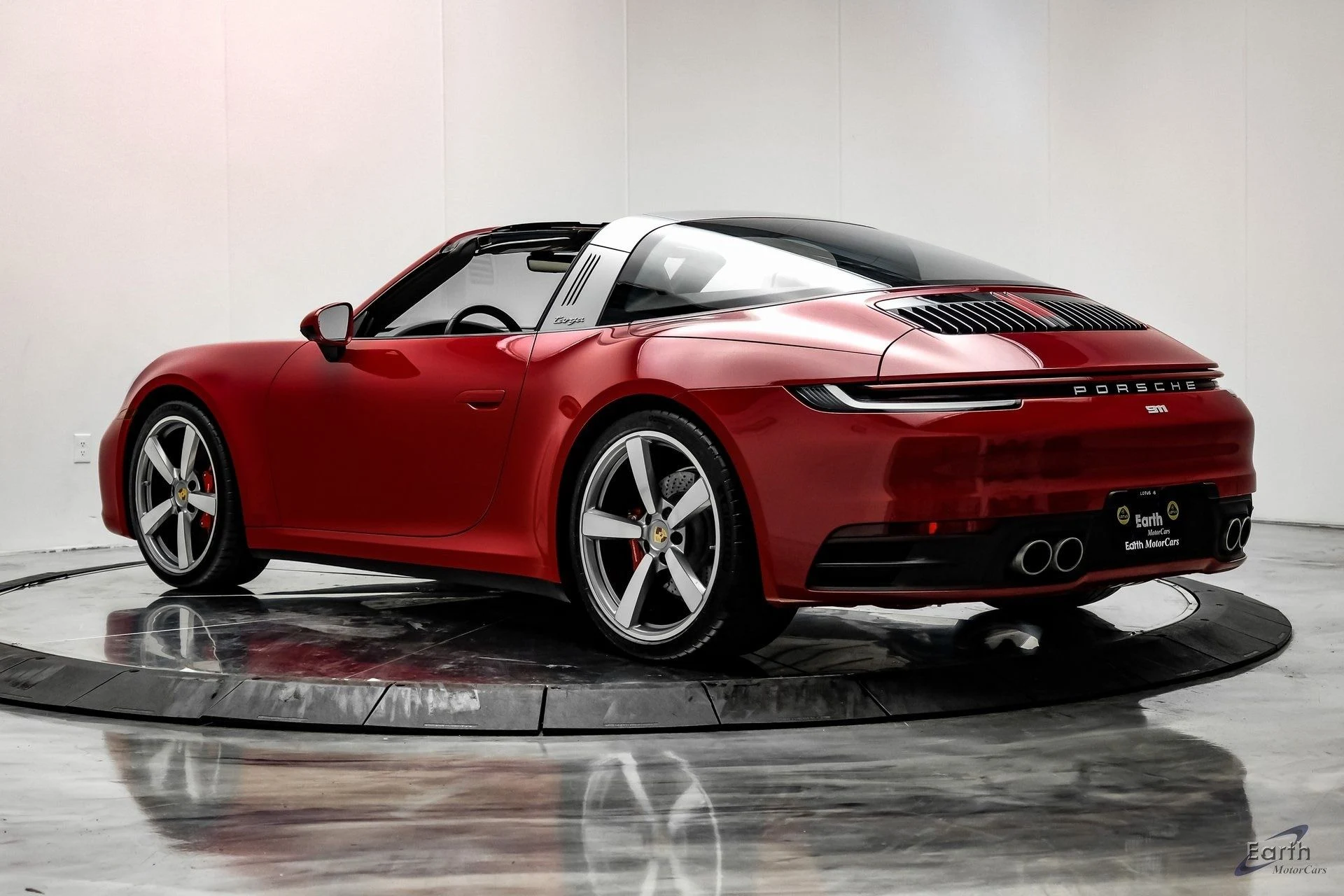 mph010_87912277_efee48039c380a079973d142cfcf364bx_a40cb0d5f8