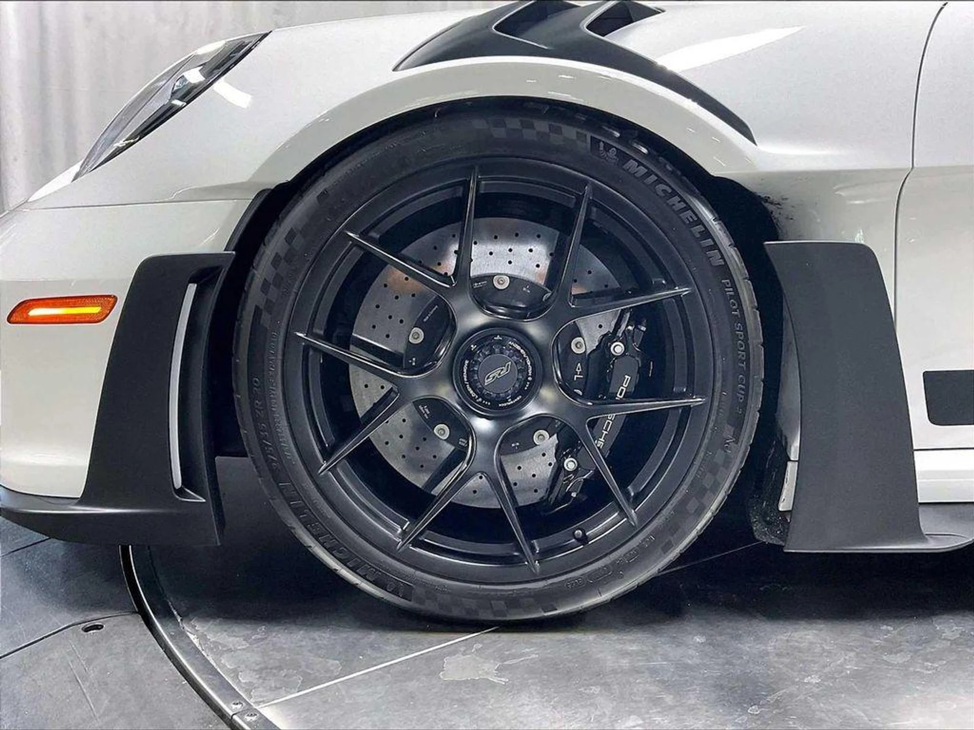 mph010_883440684_Di3_Z8_V90_R4_NVC_923_Mw_W9_K_Asq3wo_bbfec9610b