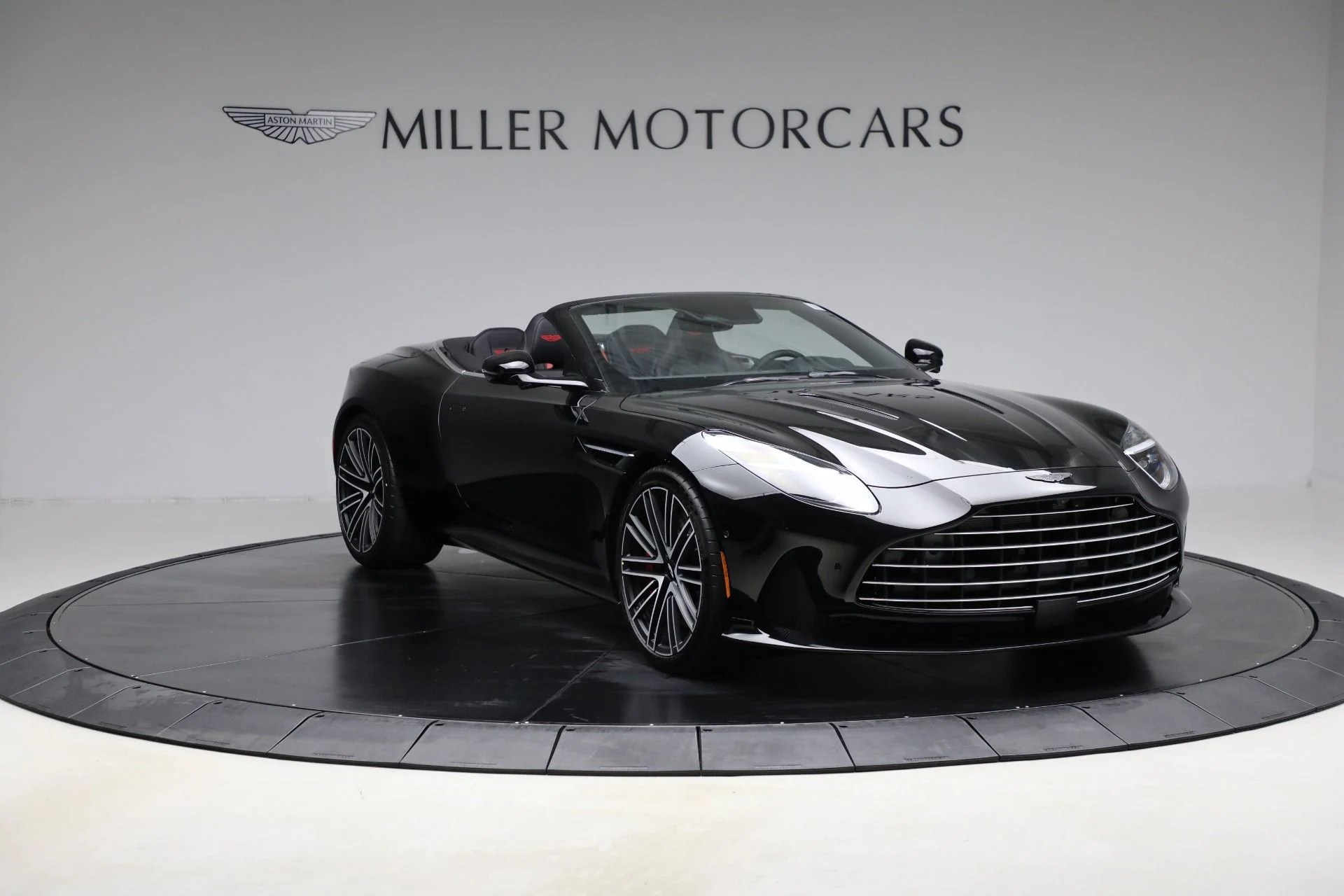 mph010_889003860_New_2025_Aston_Martin_DB_12_Volante_f92cb1a2ec