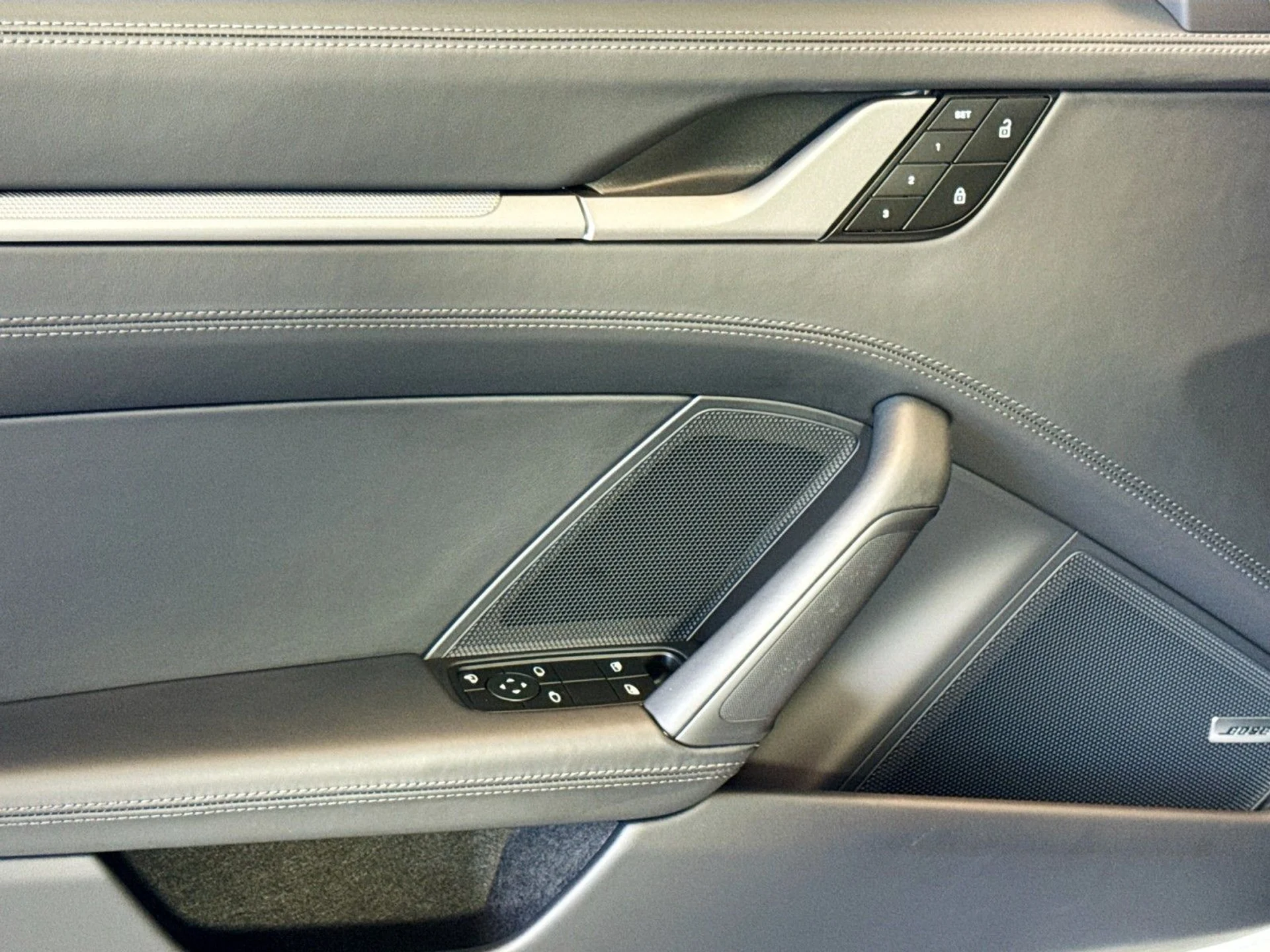 mph010_89181226_d355379da66eb1d095bd134f51541008_00fb21a542