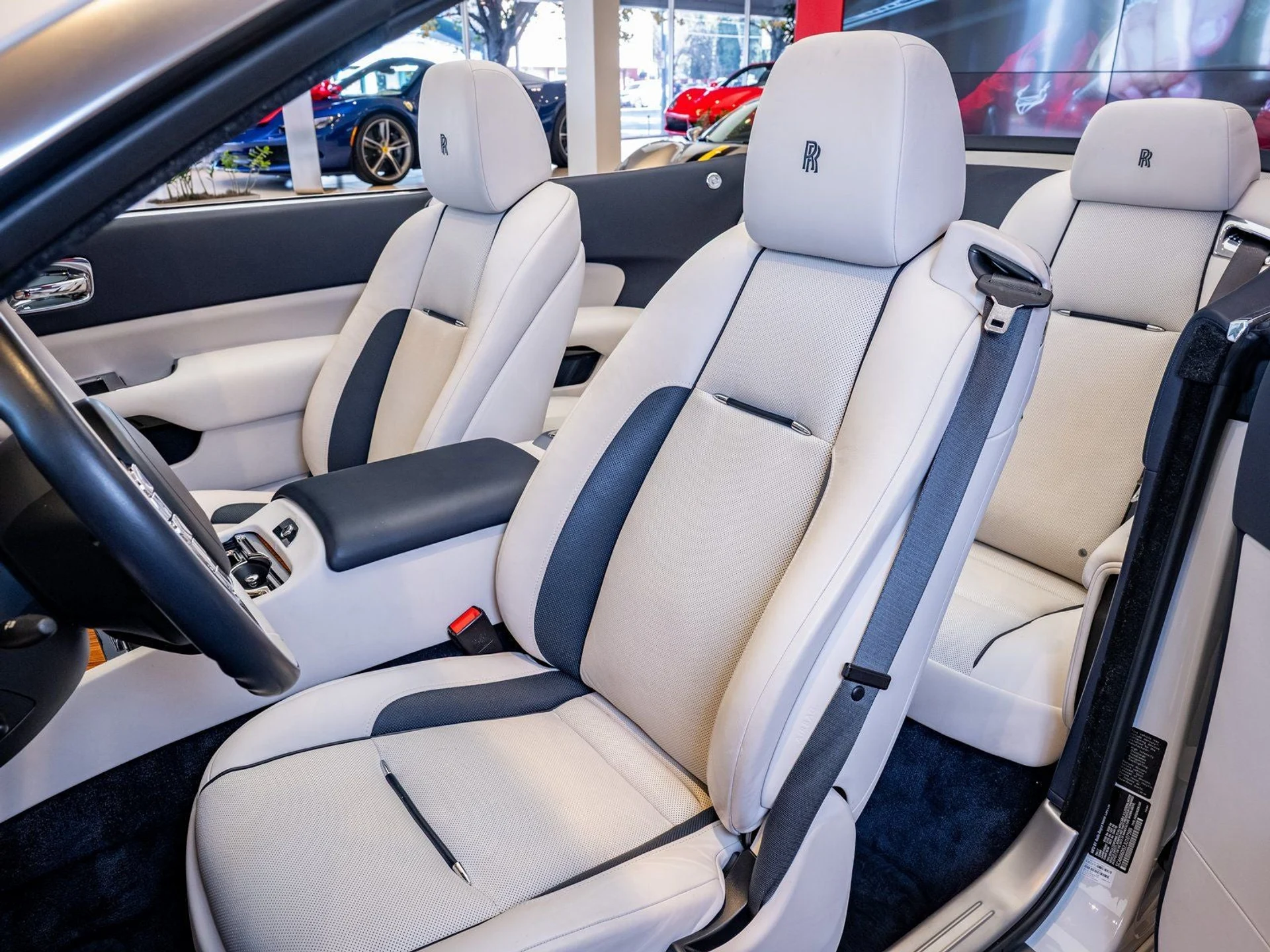 mph010_892466253_11_24ebbc4bfd