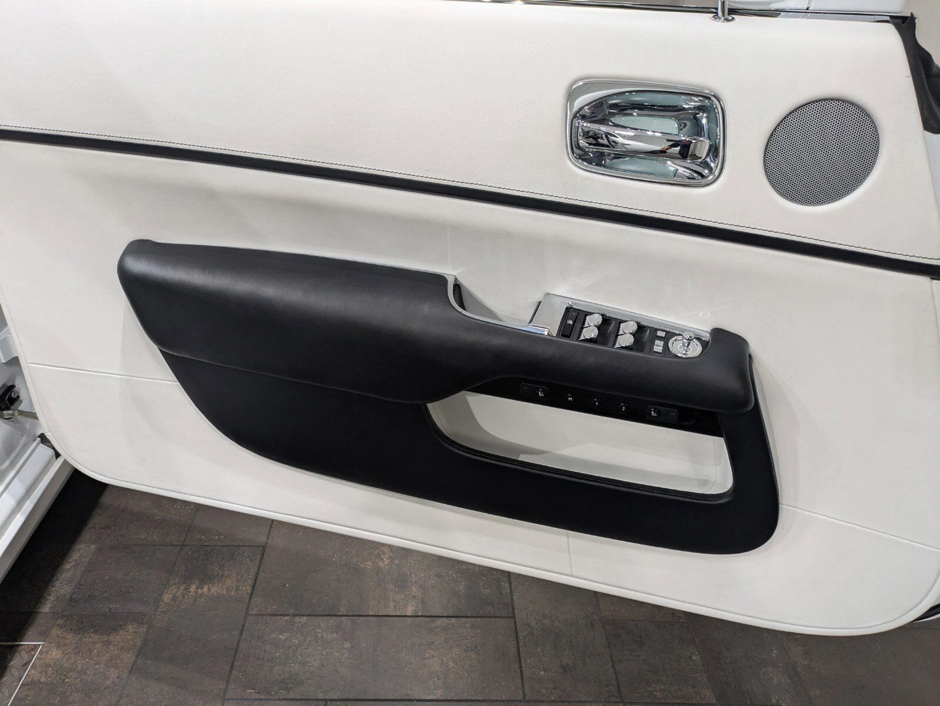 mph010_896178770_acf93bfbb8580f869dd85a260e02efef_dfa15bbafb