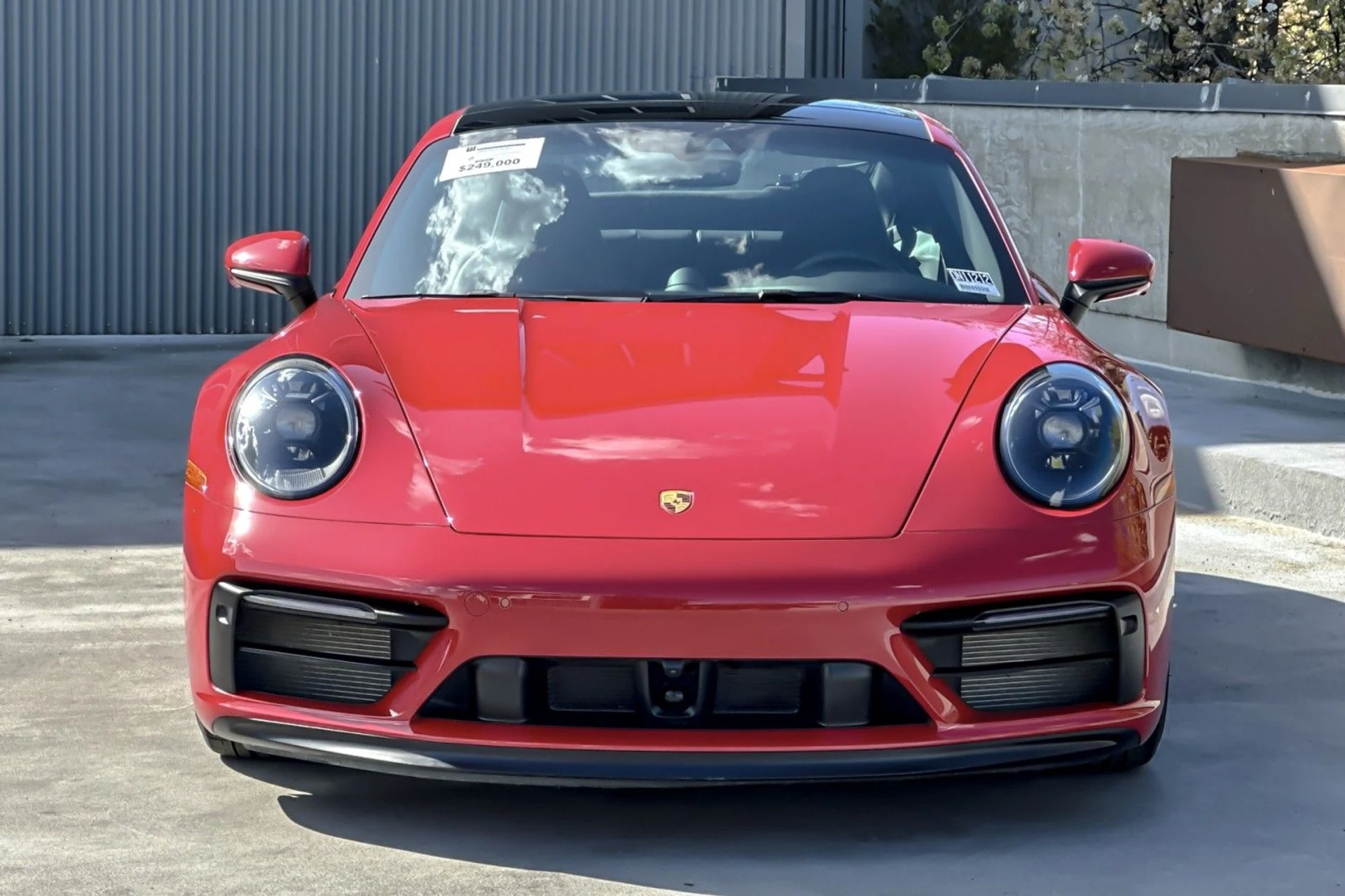 mph010_89768216_c96866a1b2bcdfc5f62c54942d5deb7d_9506de32c9