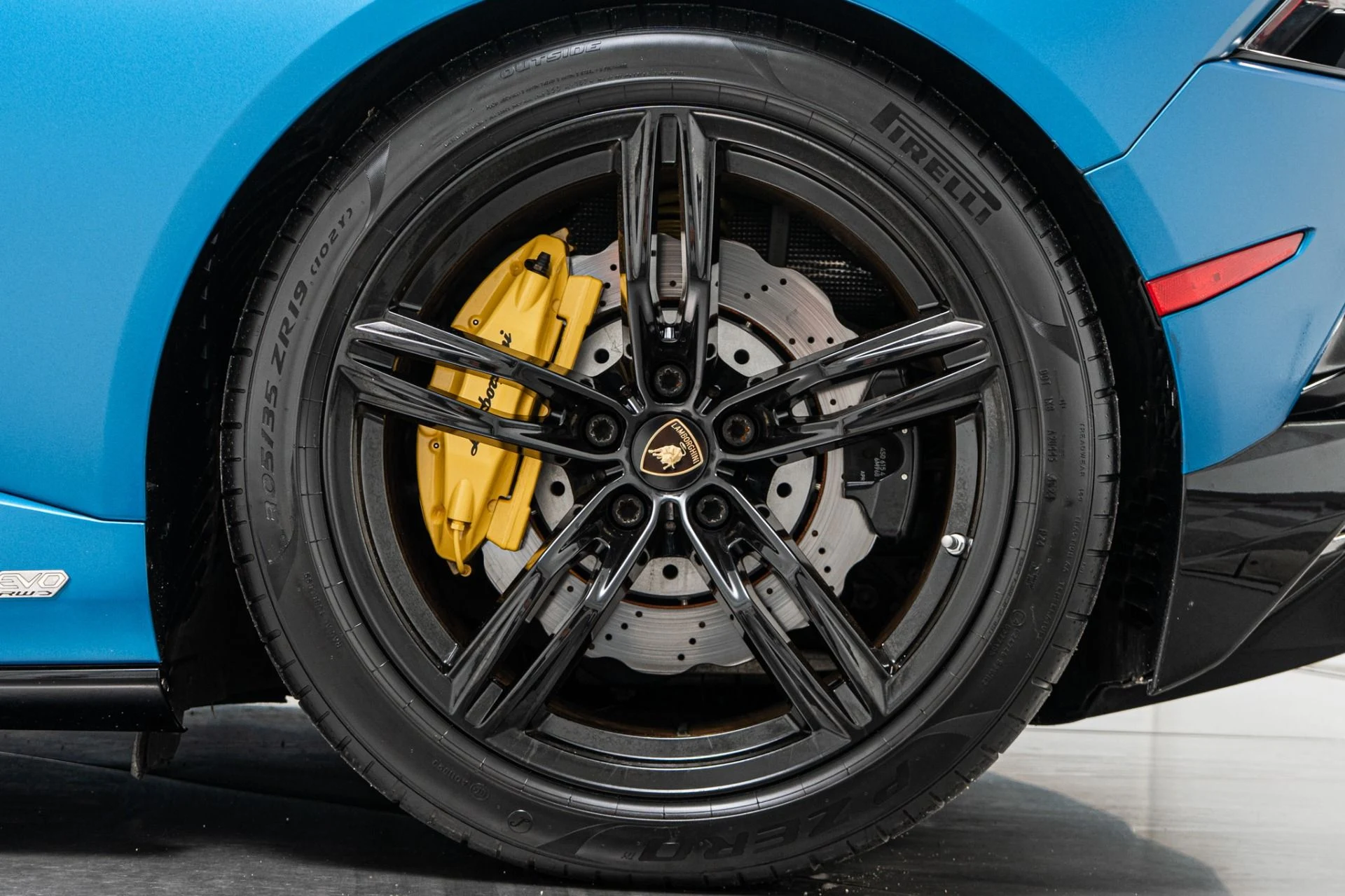 mph010_898178326_Used_2020_Lamborghini_Huracan_EVO_Spyder_Factory_Matte_Paint_Full_PPF_1786554223_21910154db