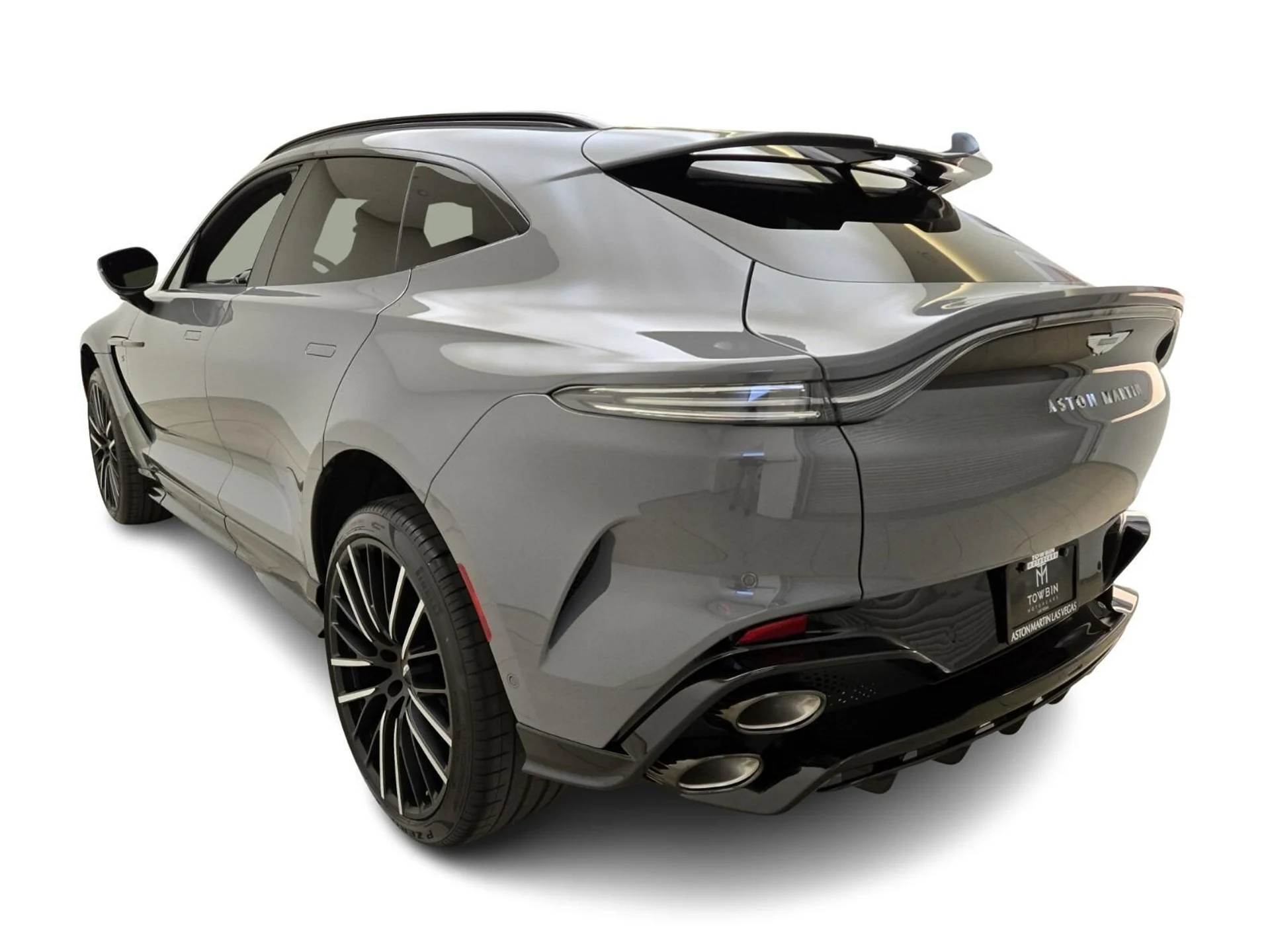 mph010_90150210_New_2026_Aston_Martin_DBX_S_1776143661_8418d74397
