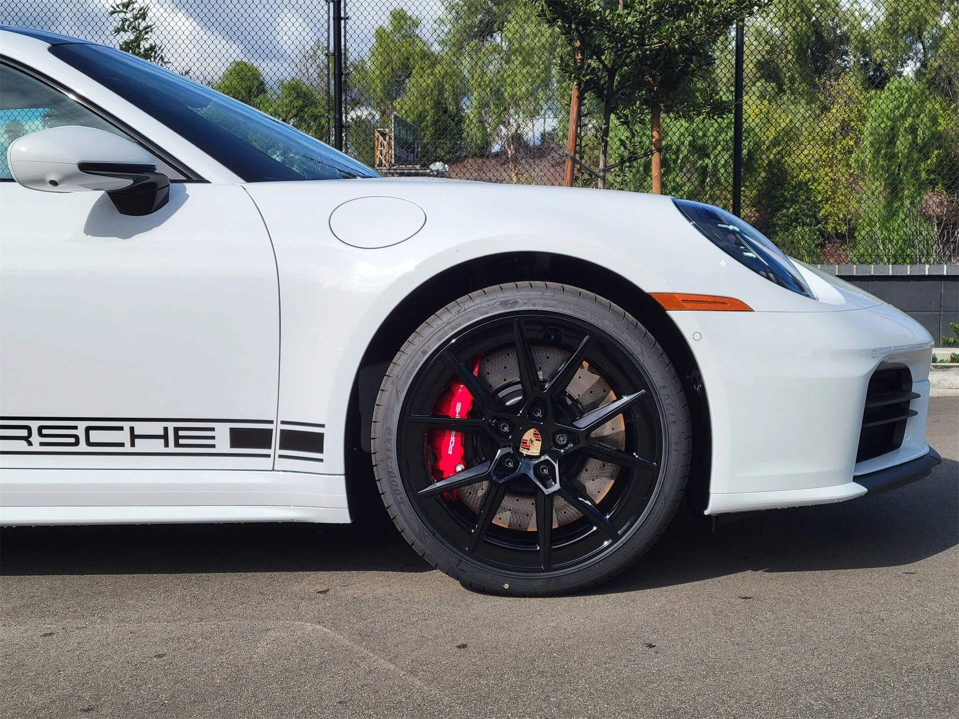 mph010_90297375_f994f84bcabb18103b197463bb07c347_a2dbaf90c9