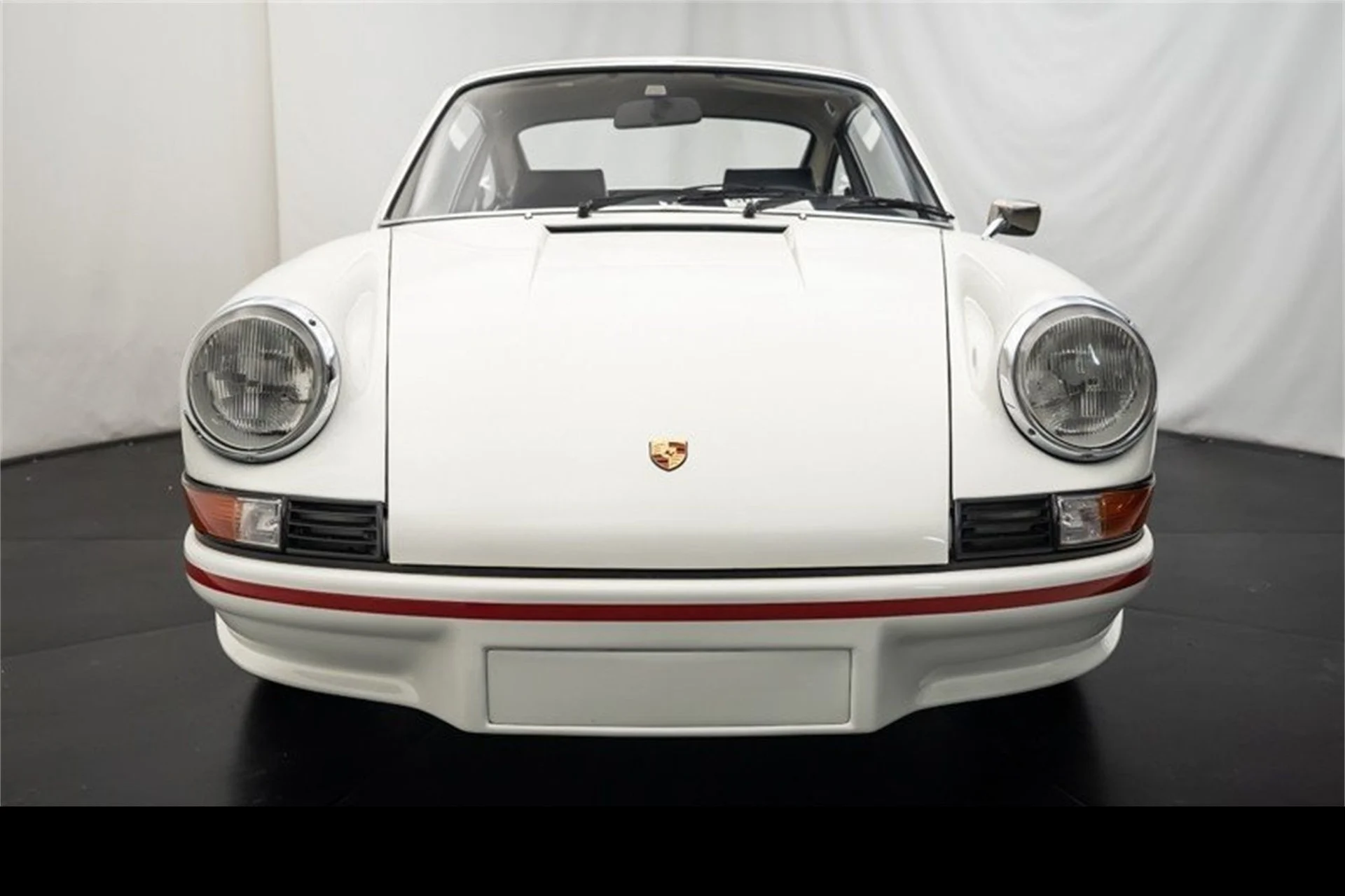 mph010_911842336_image_10_ce8db7438d