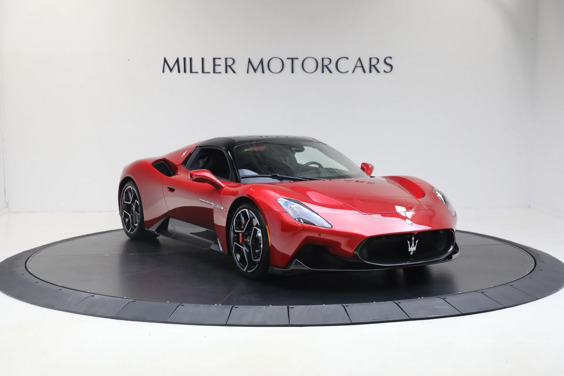 mph010_926003439_New_2024_Maserati_MC_20_Cielo_6ad7fff945