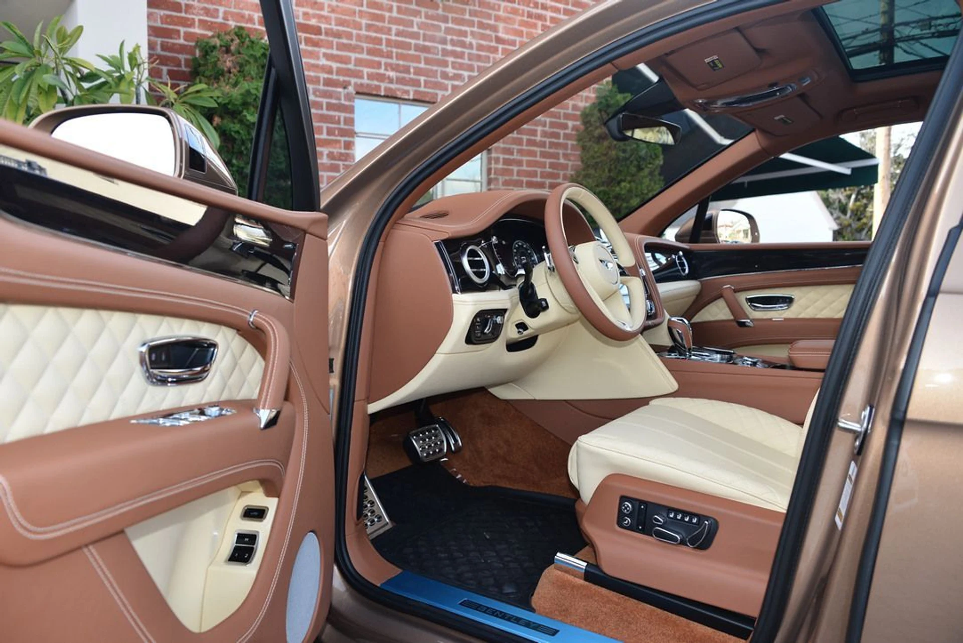 mph010_931088234_2f374341beab021e0b5547ec2df13983x_4455d55bf5