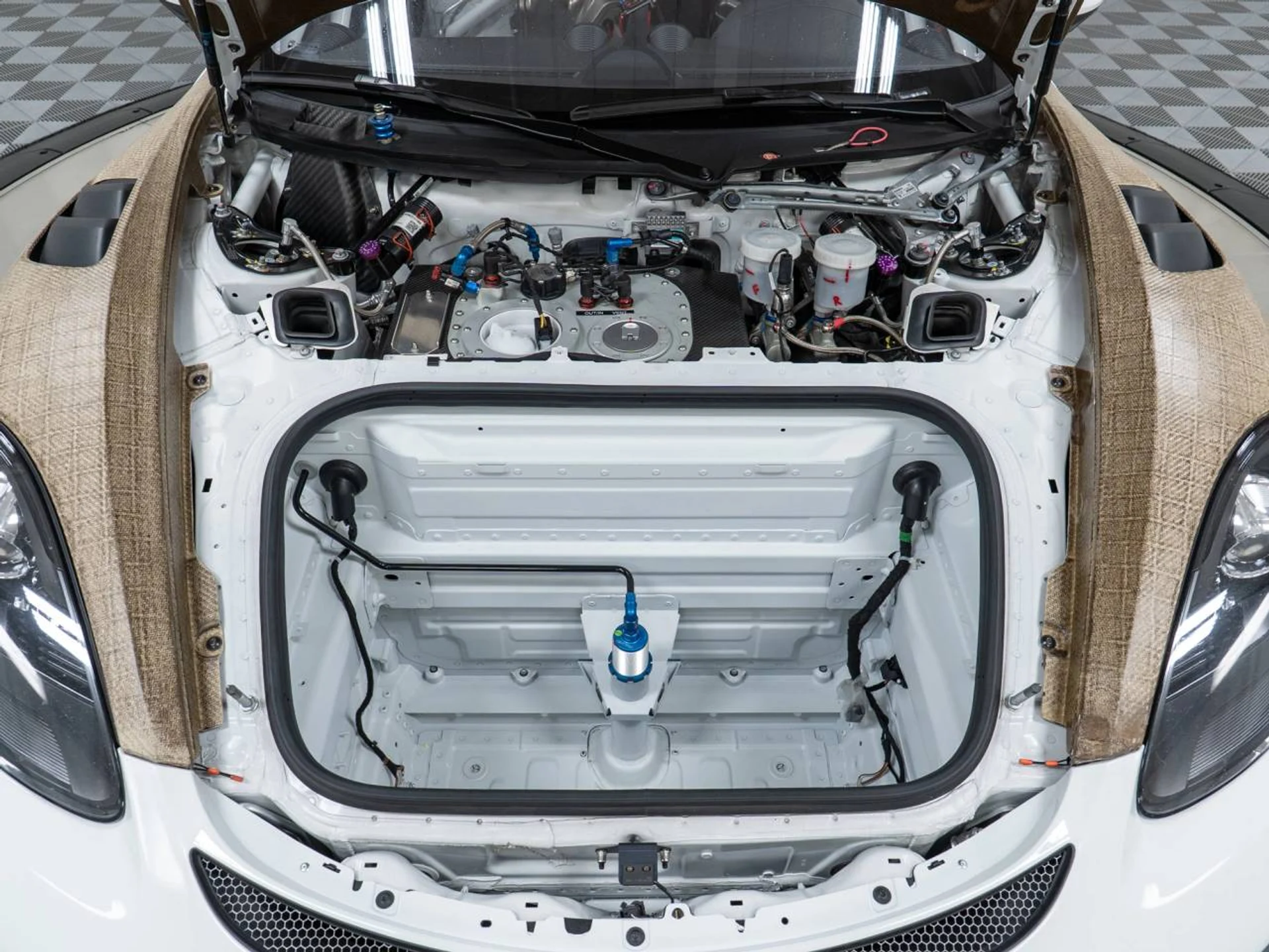 mph010_933082205_1280_303157231b