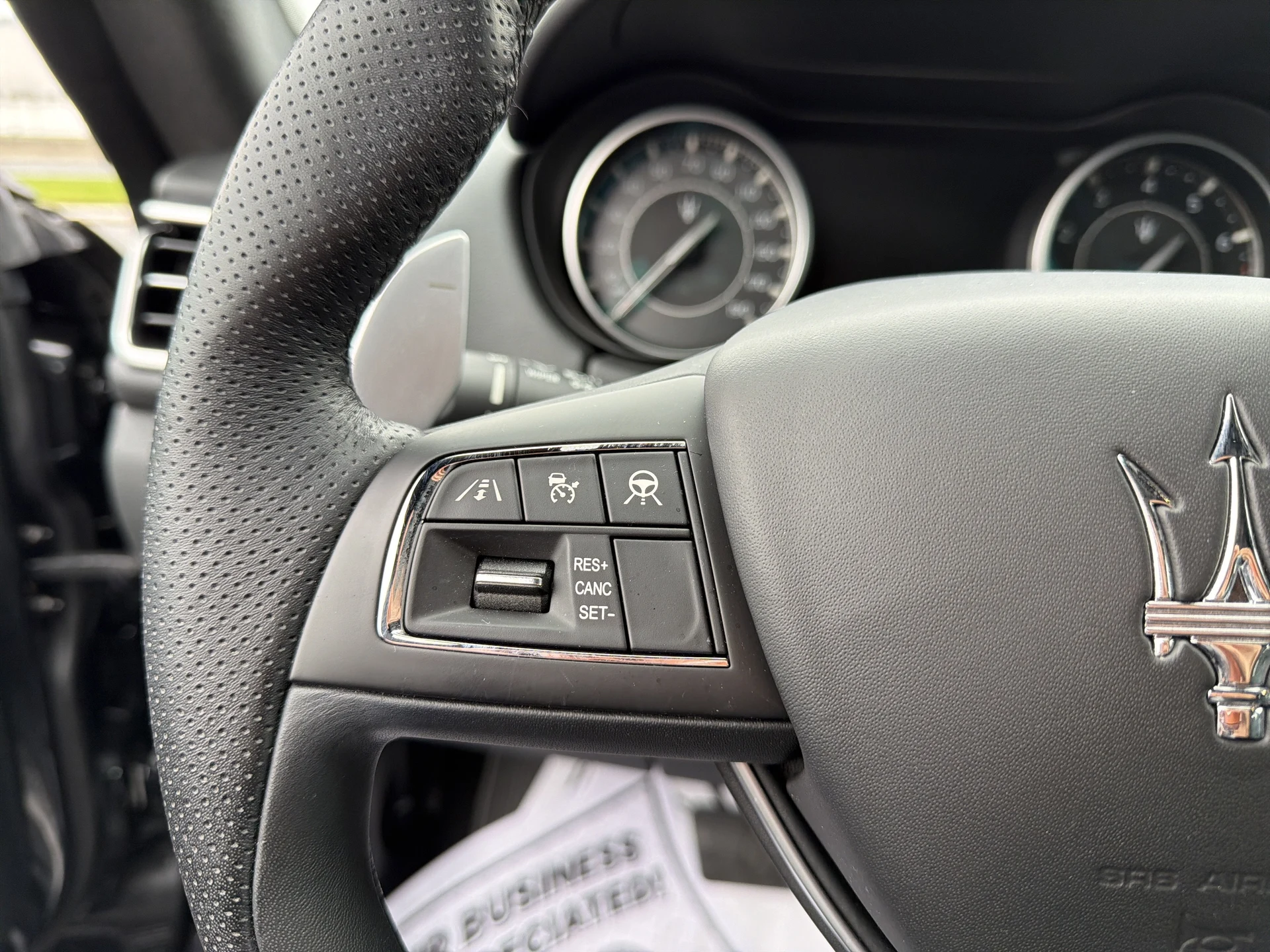 mph010_936409226_11_e38f578230