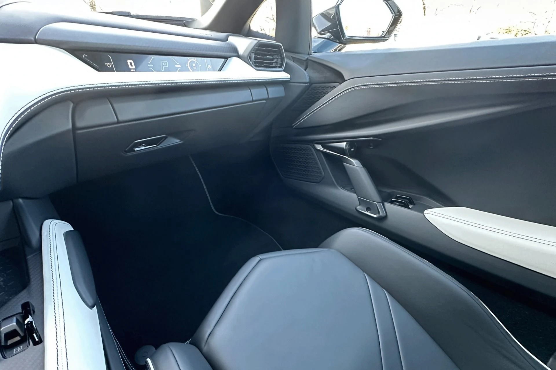 mph010_938311535_New_2026_Lamborghini_Revuelto_1765461354_70a5d366a5