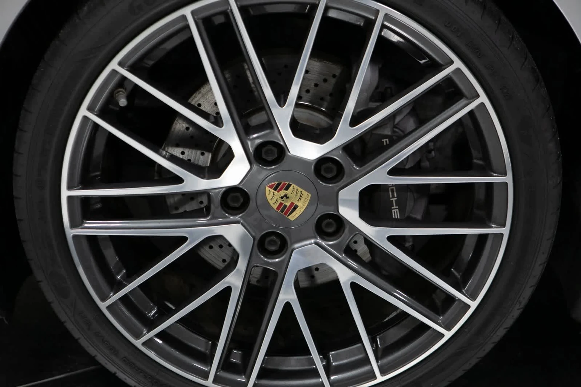 mph010_939790144_e33d5a7d0eaf8eb071e917c287f0e6dbx_cd3fb1d31a