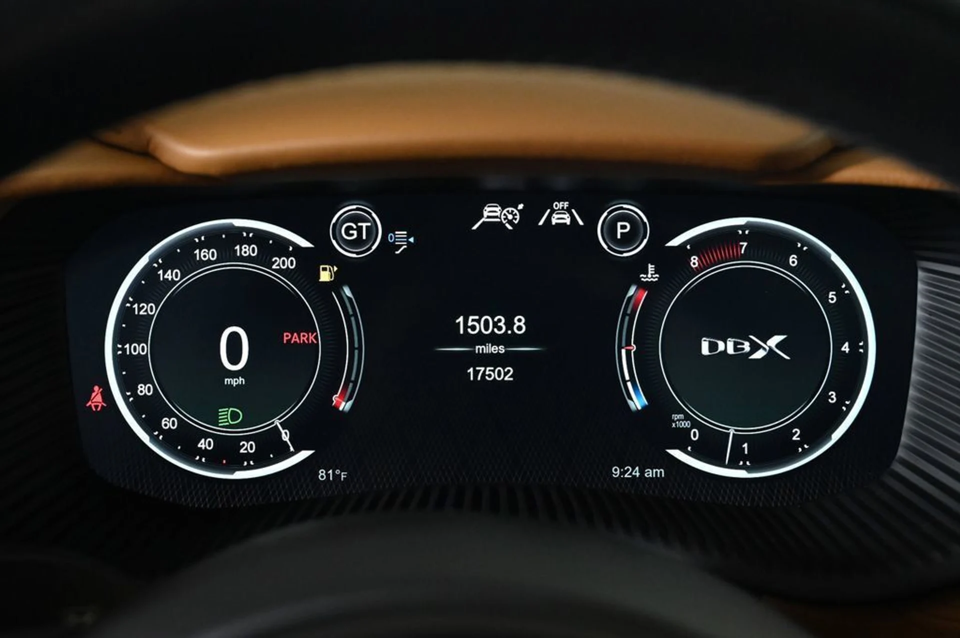 mph010_949633014_used_2023_aston_martin_dbx_707_11350_23035484_11_1024_e545352aef