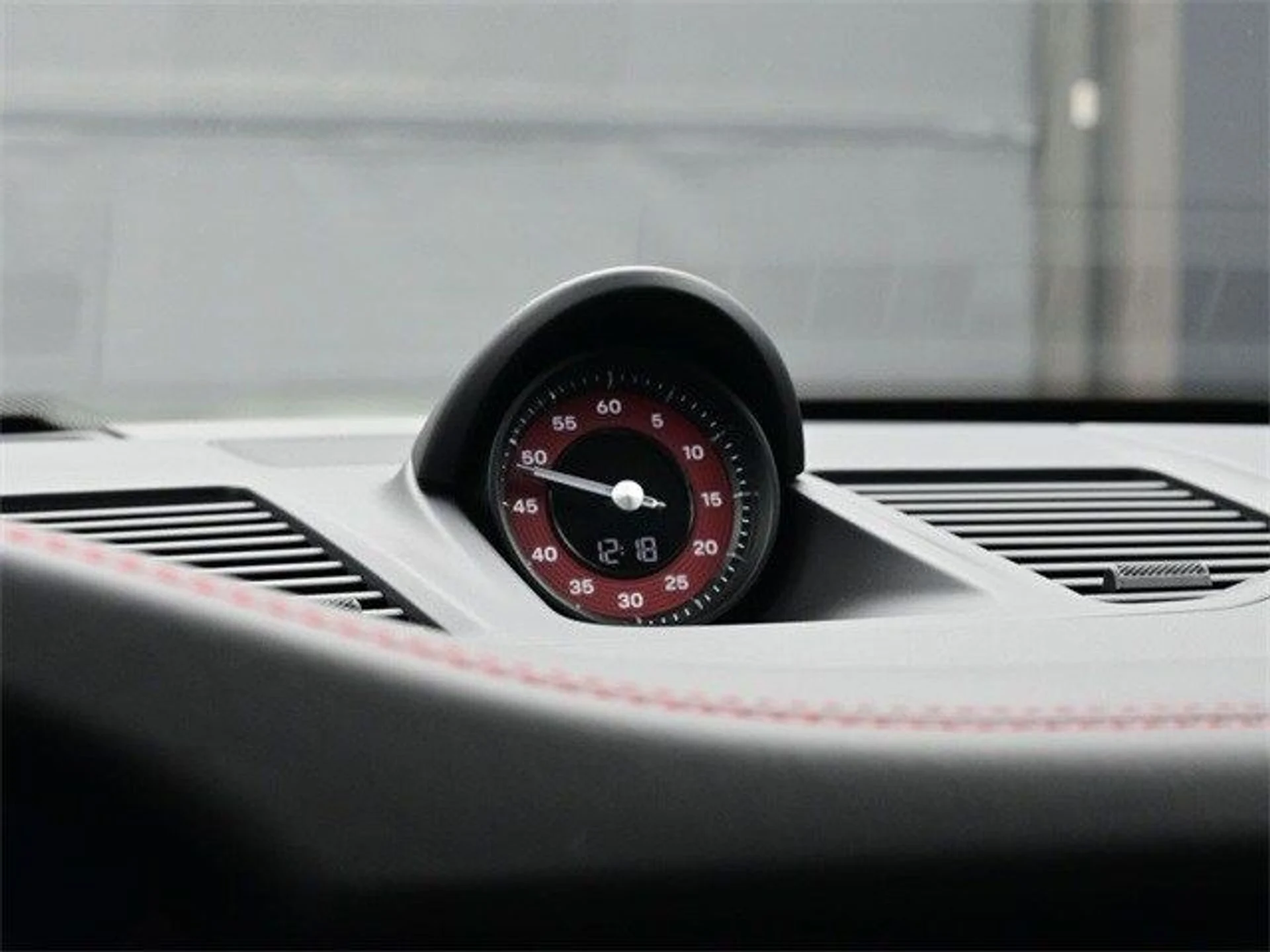 mph010_951603047_b28dab871a7563e4c5b60bcfee115e84x_c21df37923