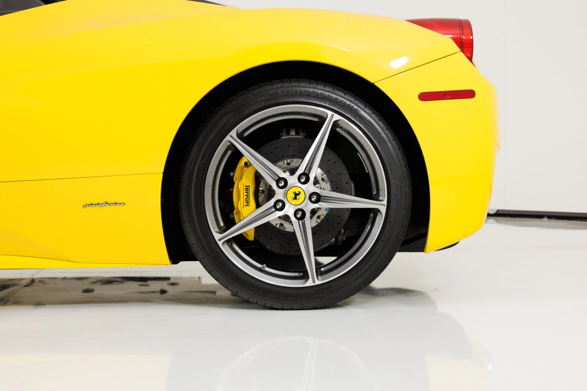 mph010_95355209_Used_2011_Ferrari_458_Italia_1779137261_26ad0acd86