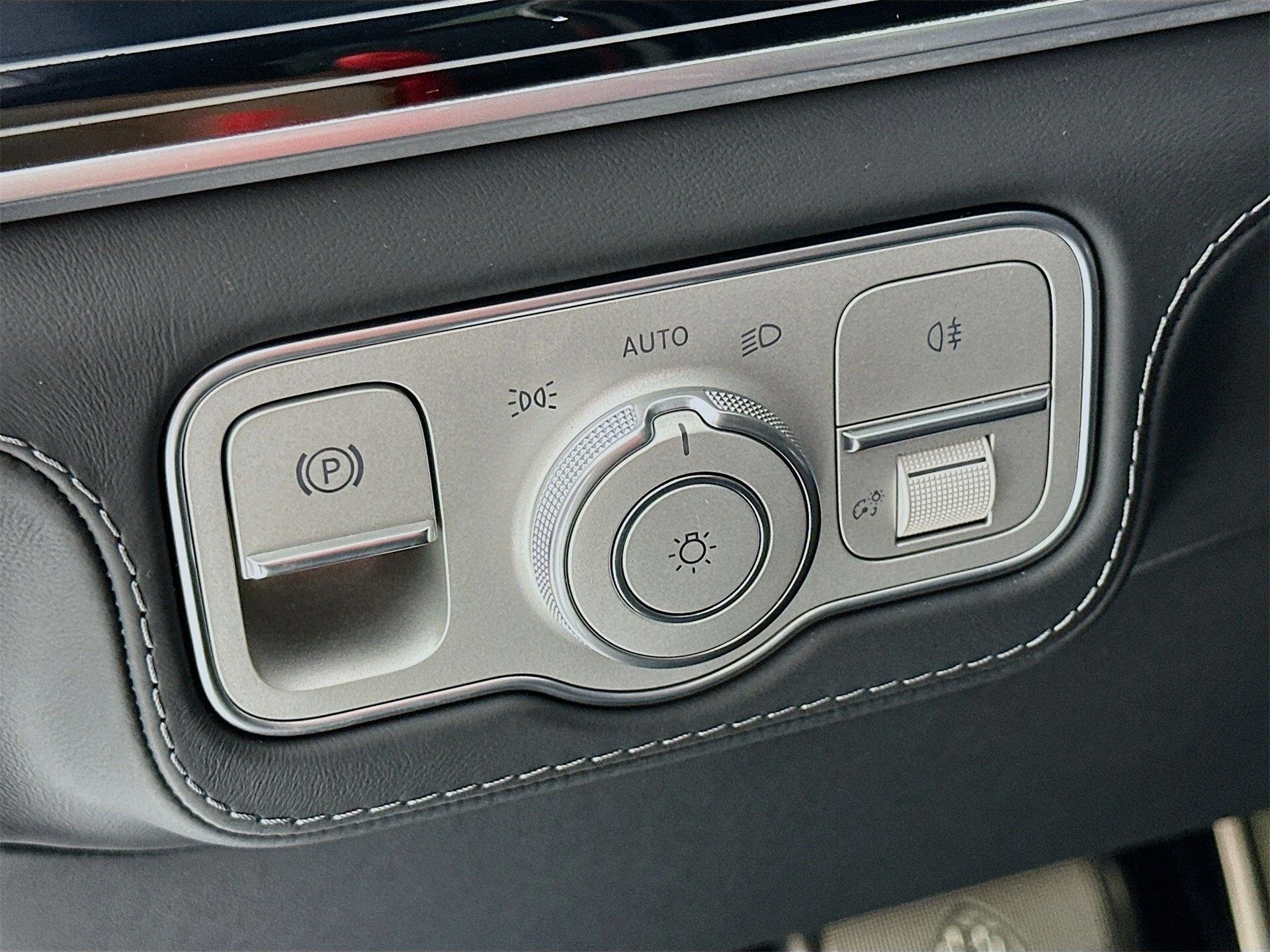 mph010_953706149_0f7196952cb37ab8b8823285c0a31972x_cbc18b2b20