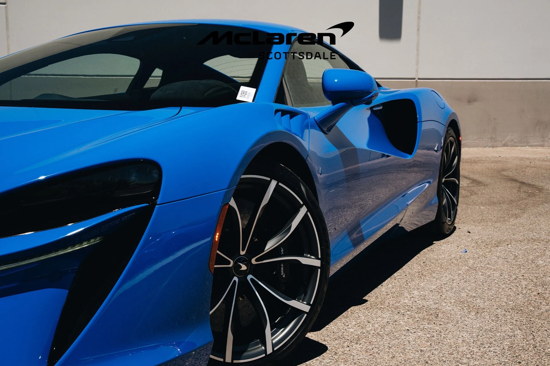 mph010_959847941_Used_2023_MCLAREN_ARTURA_1747946704_b672787e10