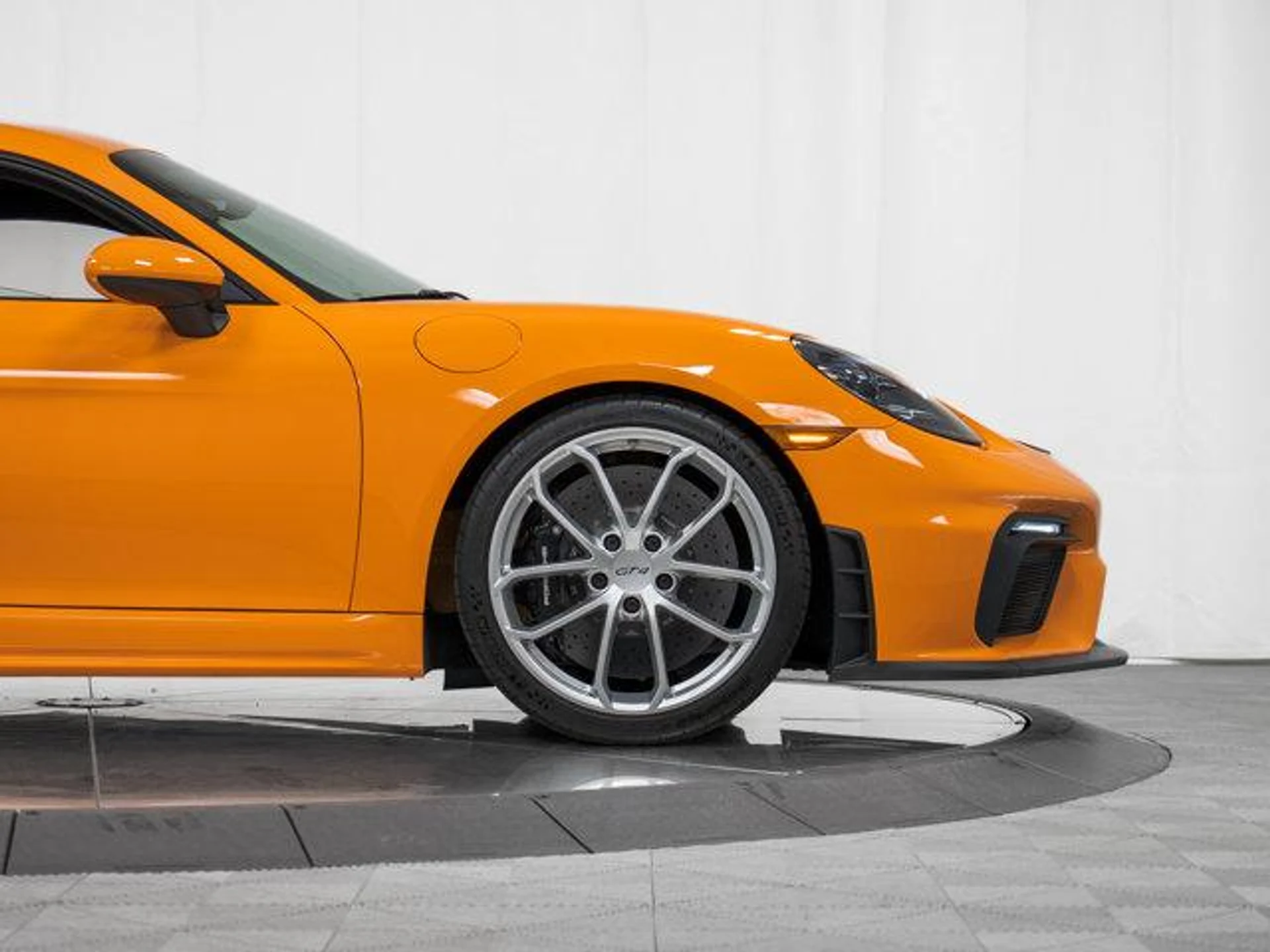 mph010_969186279_Pmi_ZW_Yp_V7dx_UX_Sd_9b_QBCMS_Wj_A_270ff23ce5