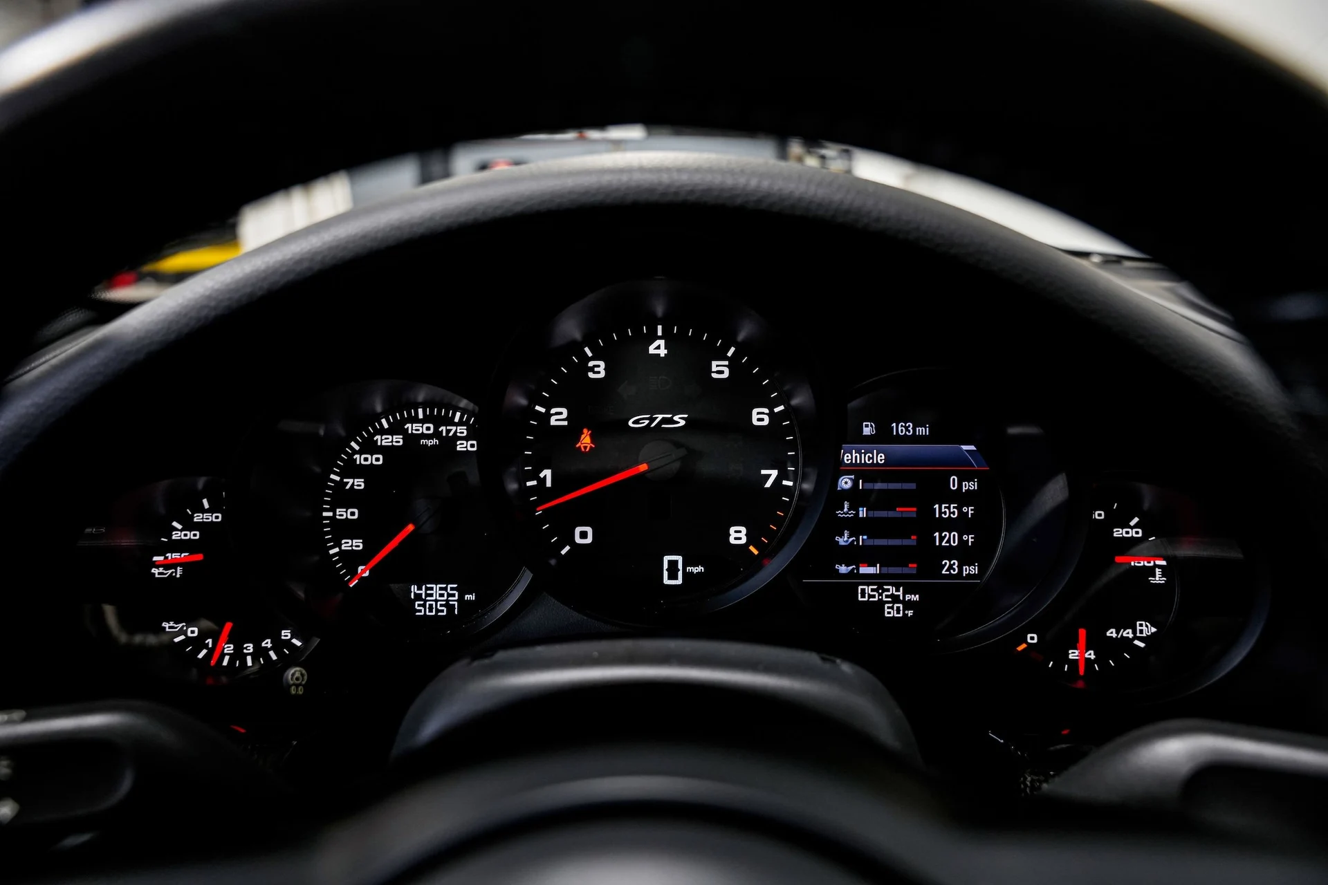 mph010_977247637_79c8274504b4ca662151daa2c66337aax_c8c57c7e20