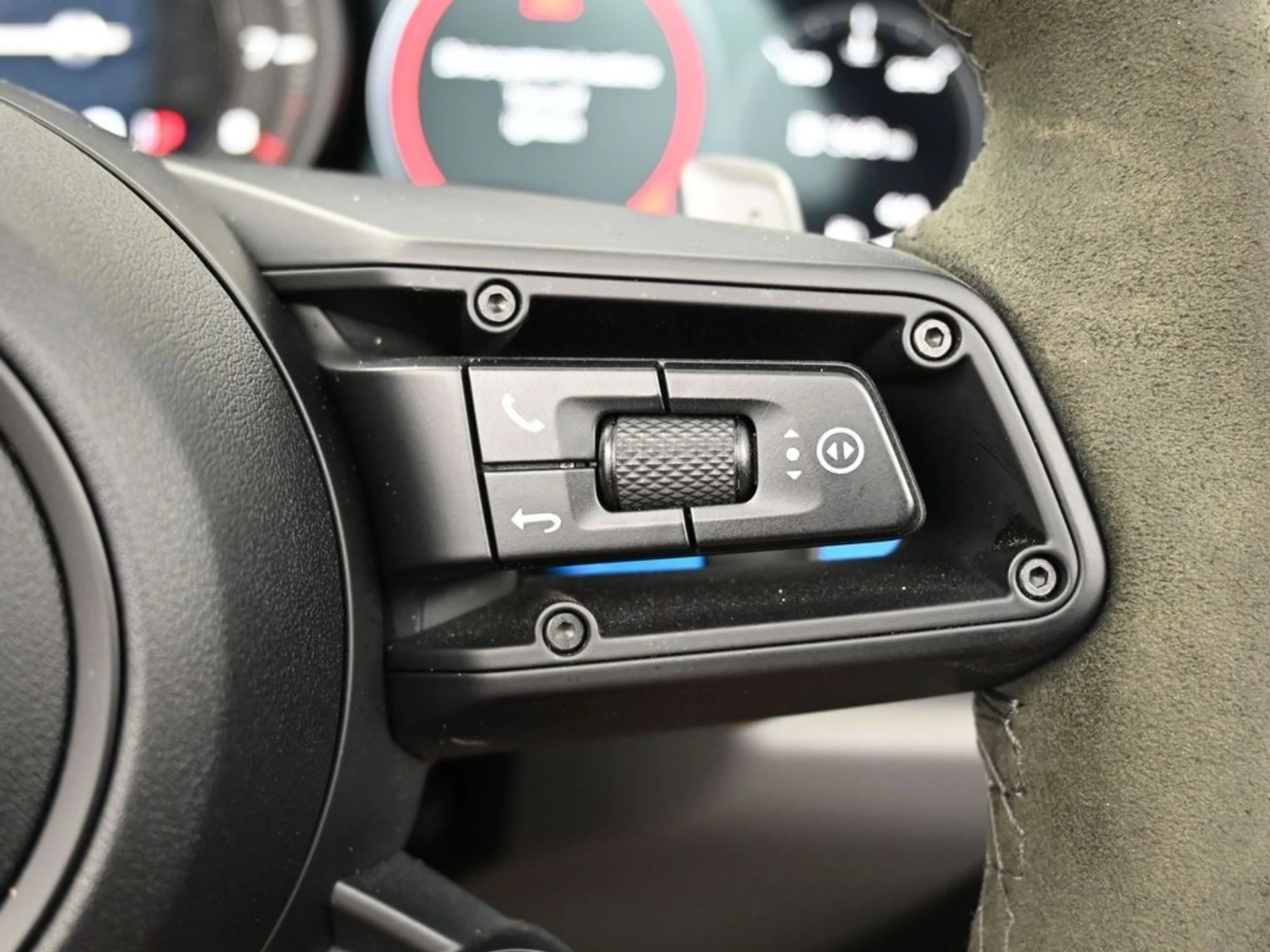 mph010_98745078_a9fada3675be833afc1de3fb1d9c5ae2_967fe1d832