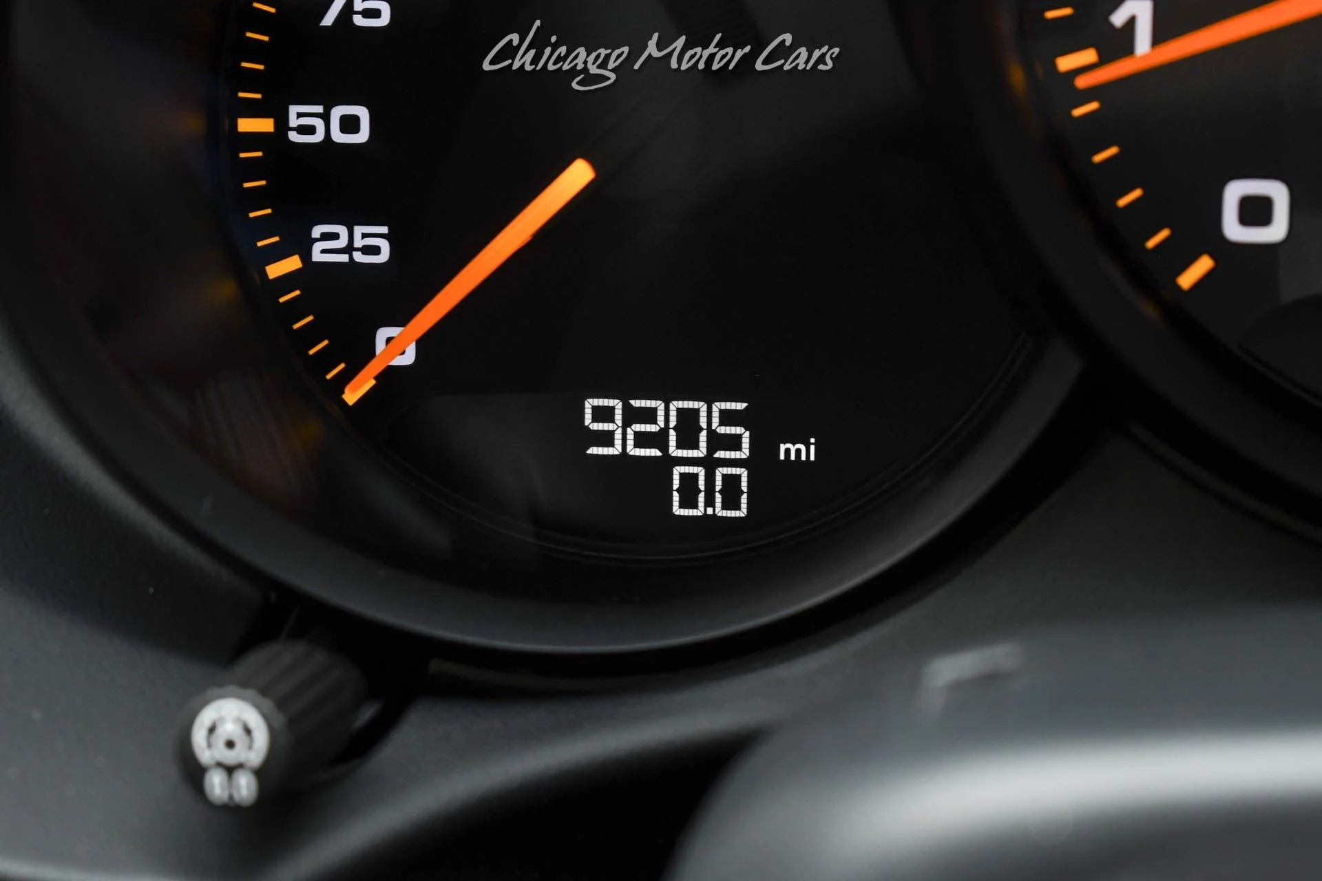 mph010_989281721_12981_p11_l_f158b7fc6d