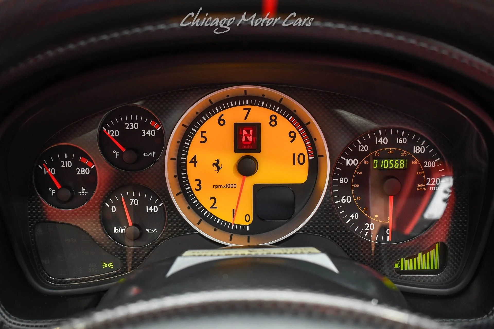 mph010_98958057_10904_p11_l_1323475f71