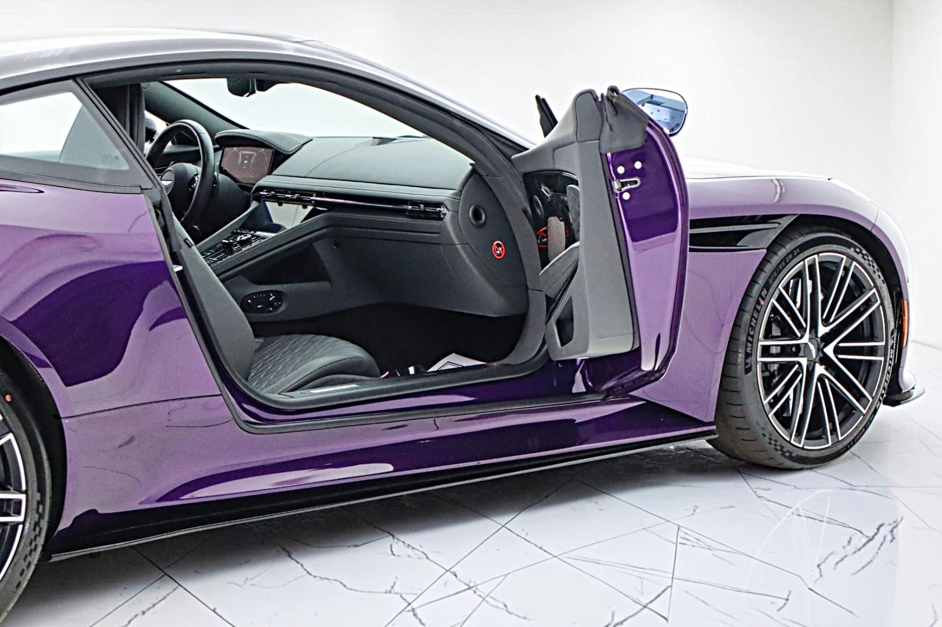 mph010_993113291_Used_2024_Aston_Martin_DB_12_Coupe_LEASE_OPTIONS_AVAILABLE_3ced8c773f