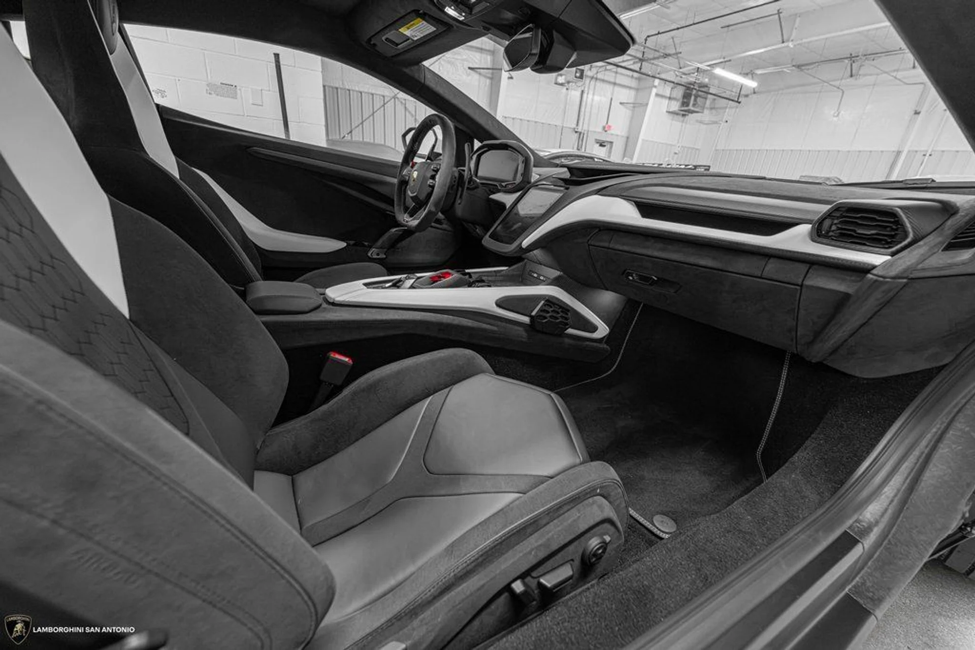 mph010_995206161_5ed383c0db2290f2636730e5f1ee0fe1x_ef79533bb0