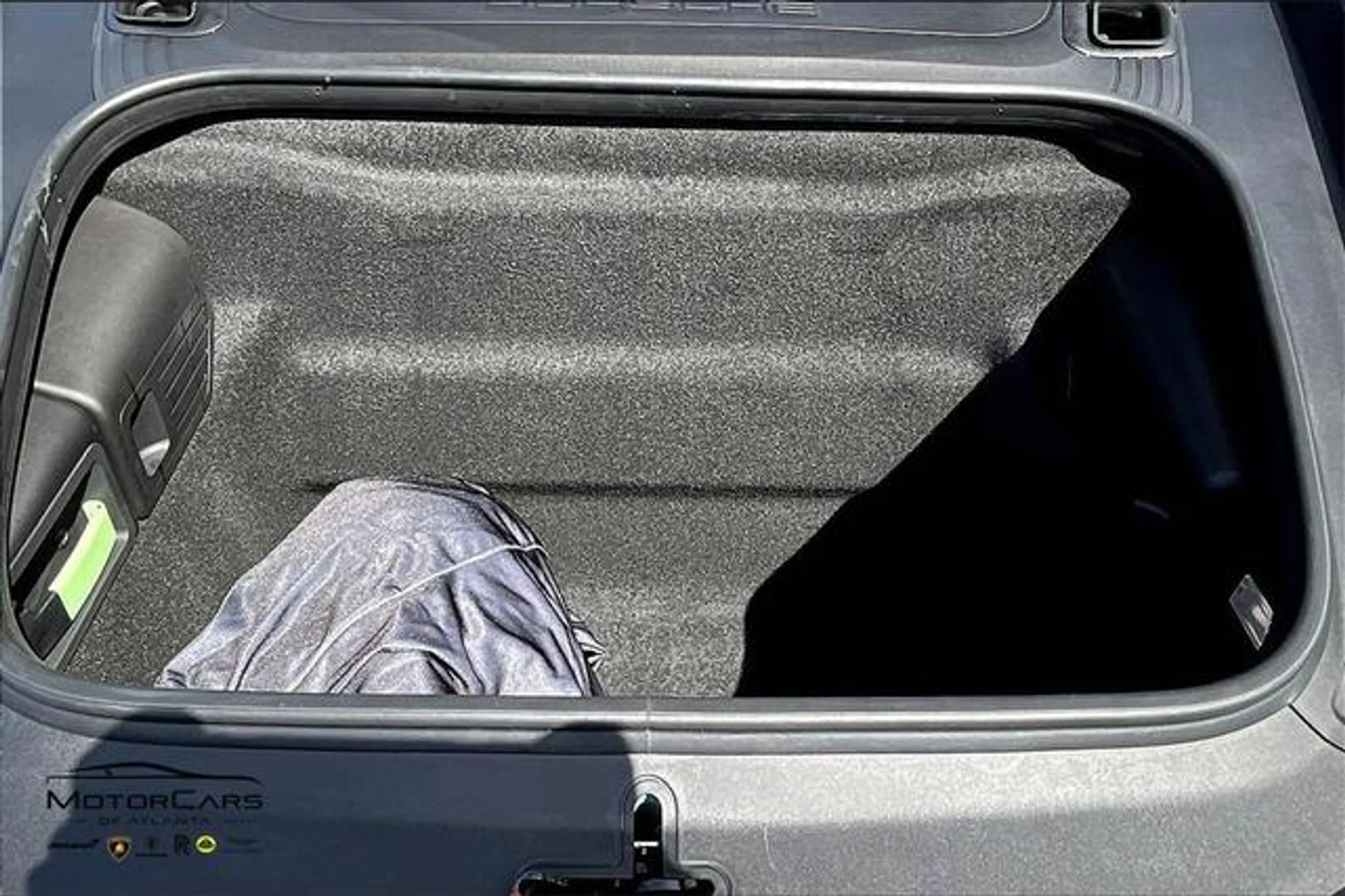 mph010_Vgux_OI_1x_DZ_aw_O6hse_K_Iv8_UV_5p_Q_2008fa41ce