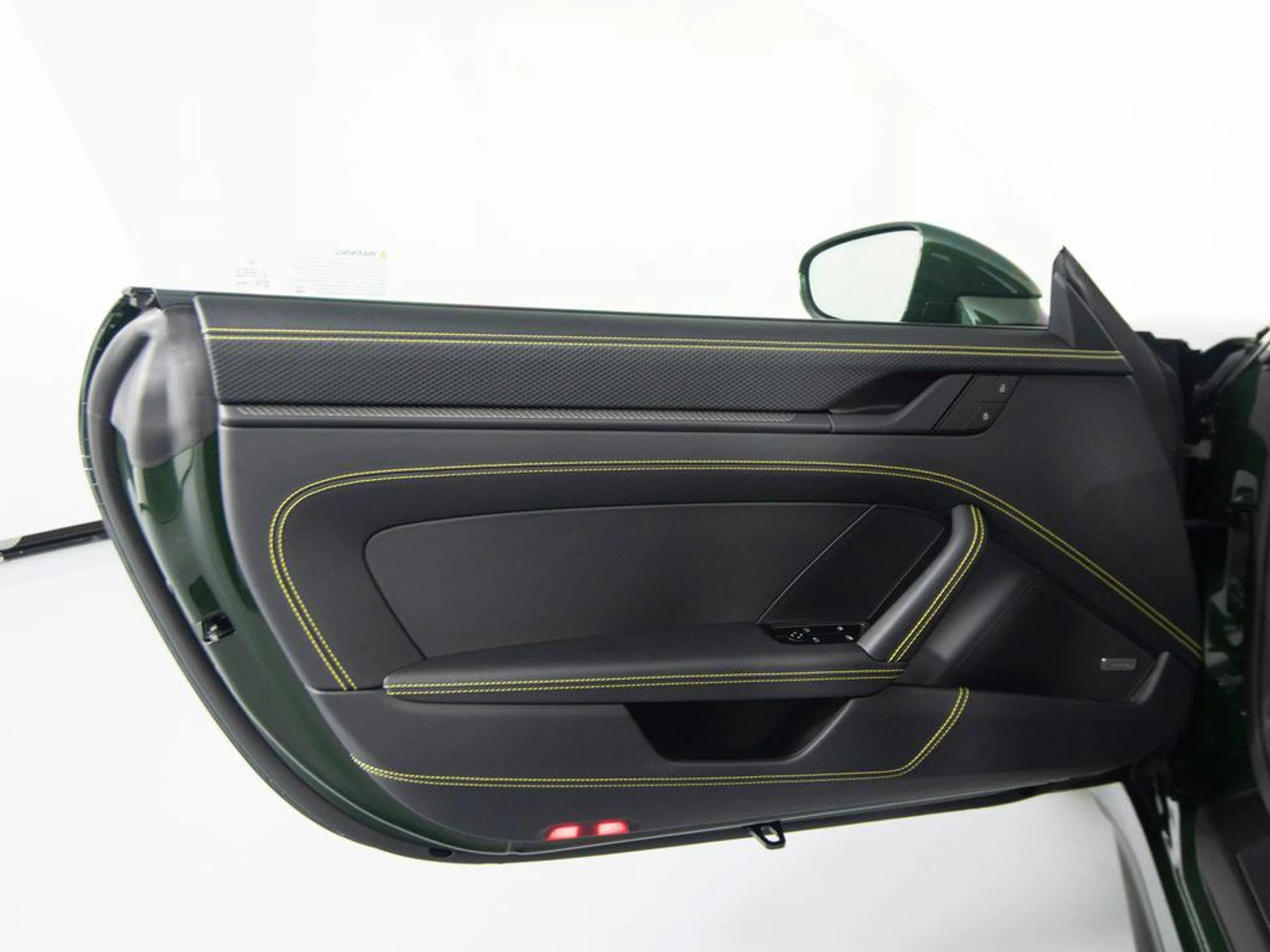 mph011_1001465344_Gi_ZSRKHWOR_2q_Ms7_Zlrs8_P_Ee_Jmyg_cf7255d21a