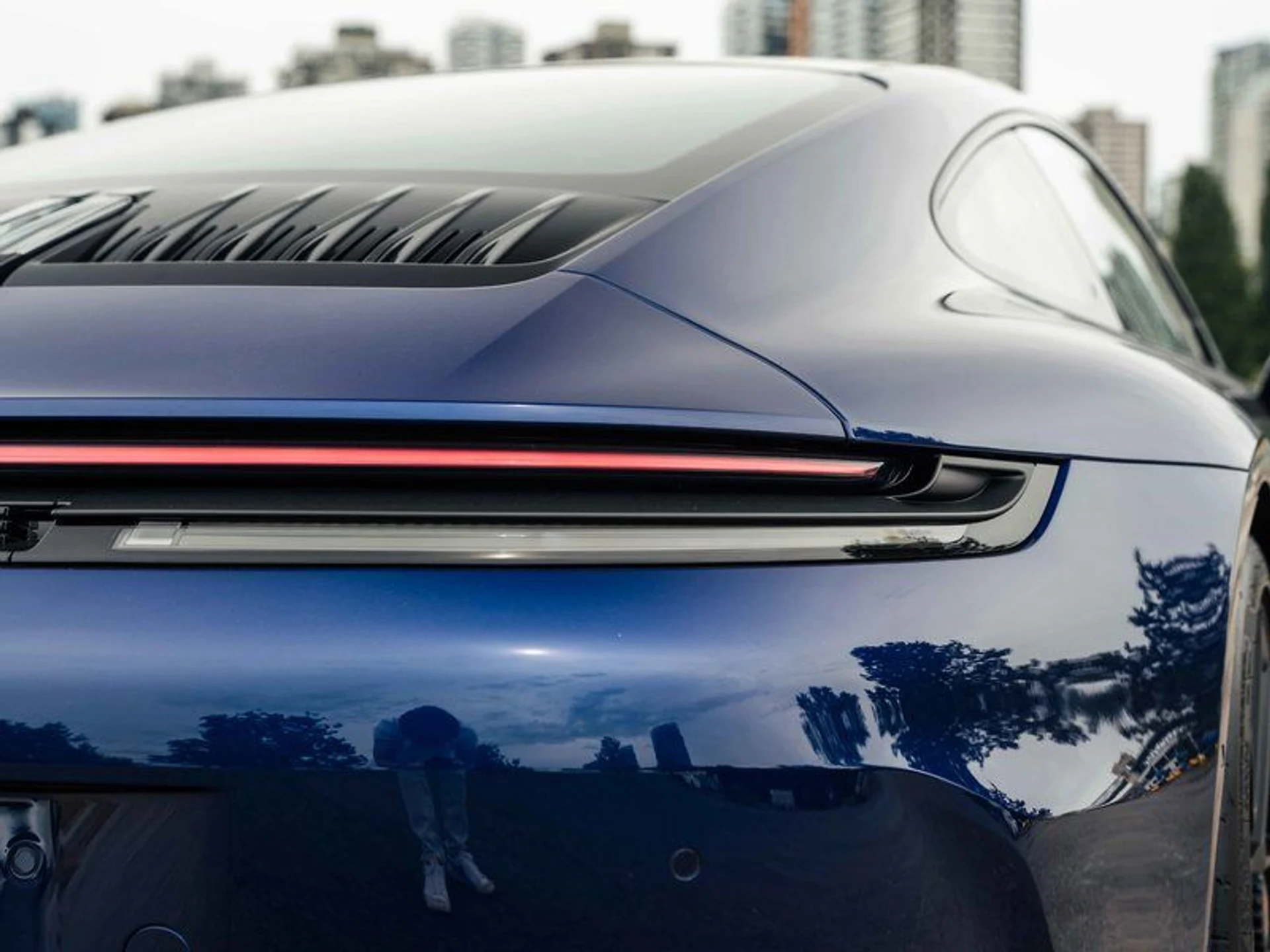 mph011_101030440_38706254_08466_2025_porsche_911_012_ccaf192f8b