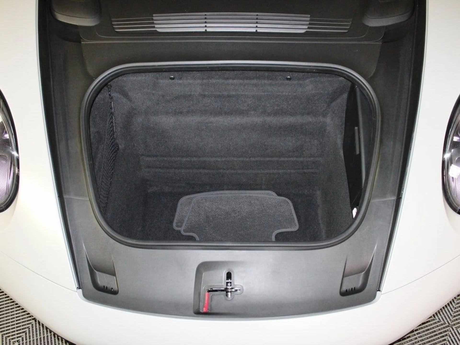 mph011_1011265942_12_e73b7d6f4b