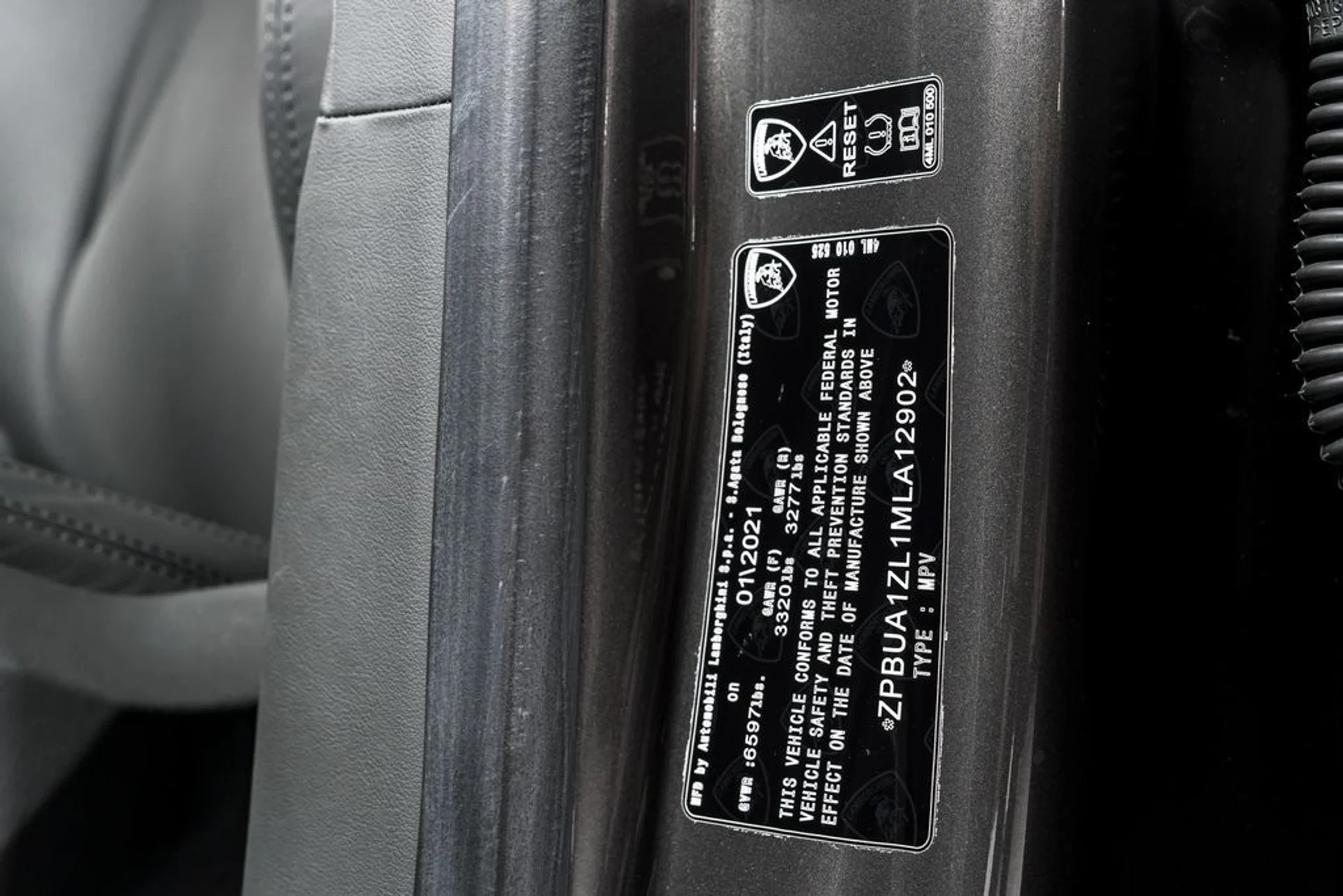 mph011_1012582182_42c333d3d81b00eebe48b77b80b07934x_51e8259b93