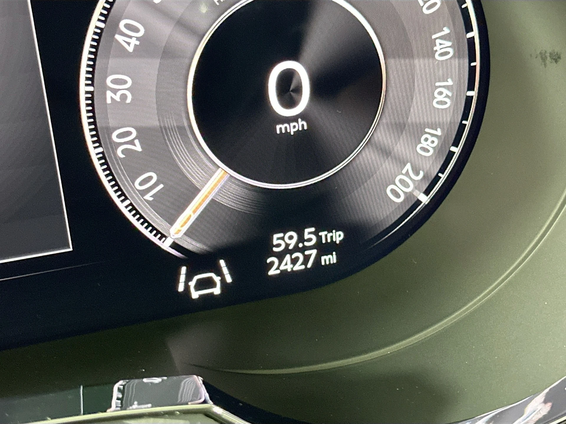 mph011_1015899615_12_e76f914740
