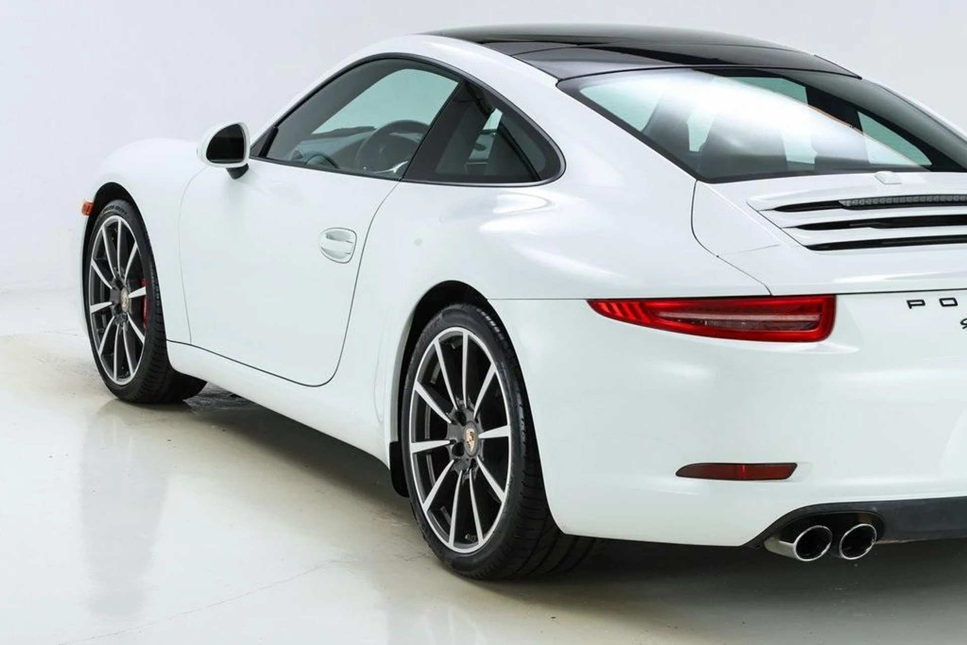 mph011_1018431951_g_R_Hb58_JM_Da7_WM_Hsoo8_Xbo_YKD_29_A_55dc8eff5b