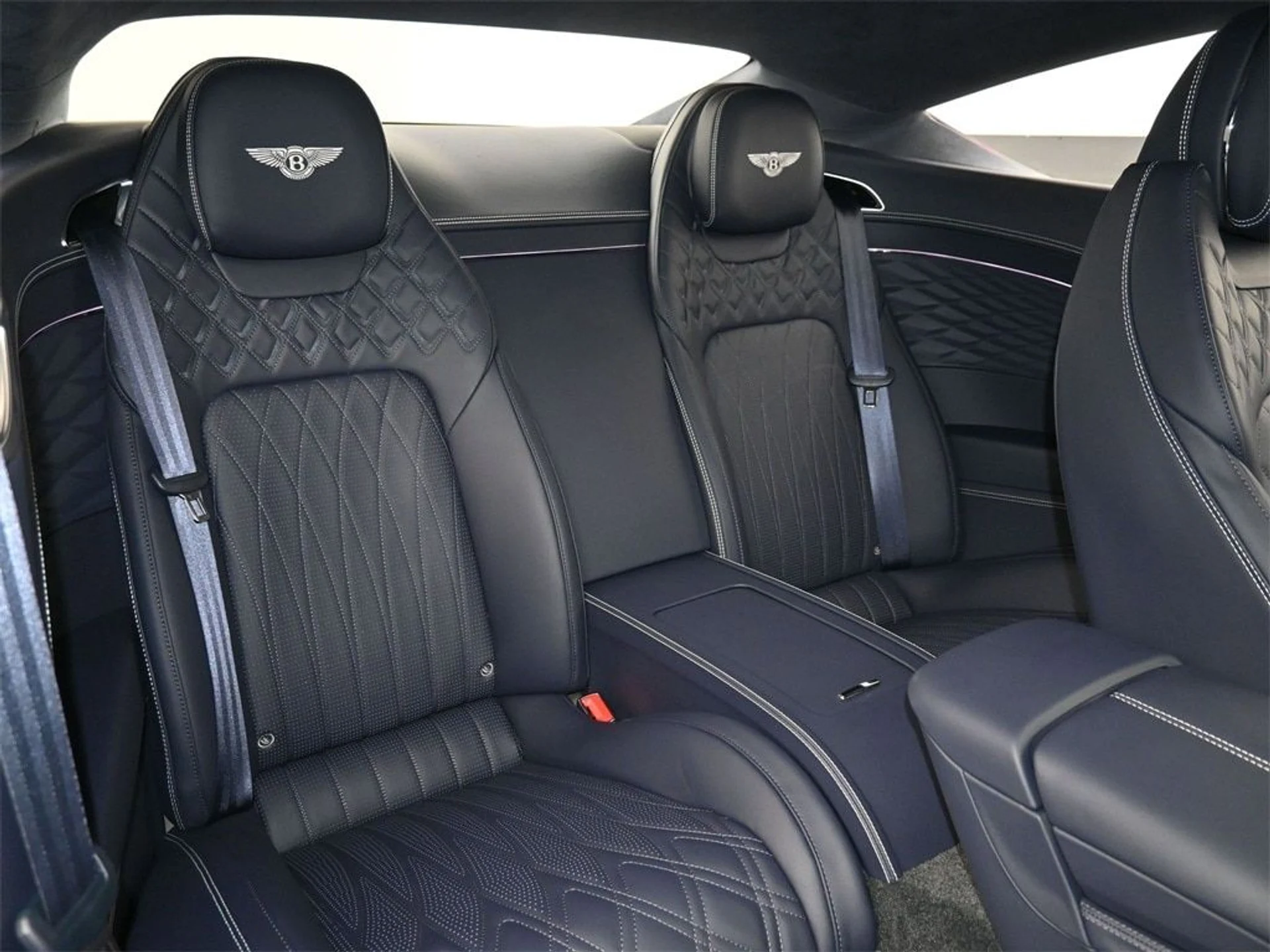 mph011_1023159657_be8b52cf127b05d50c552cf6d8582100x_dd73247281