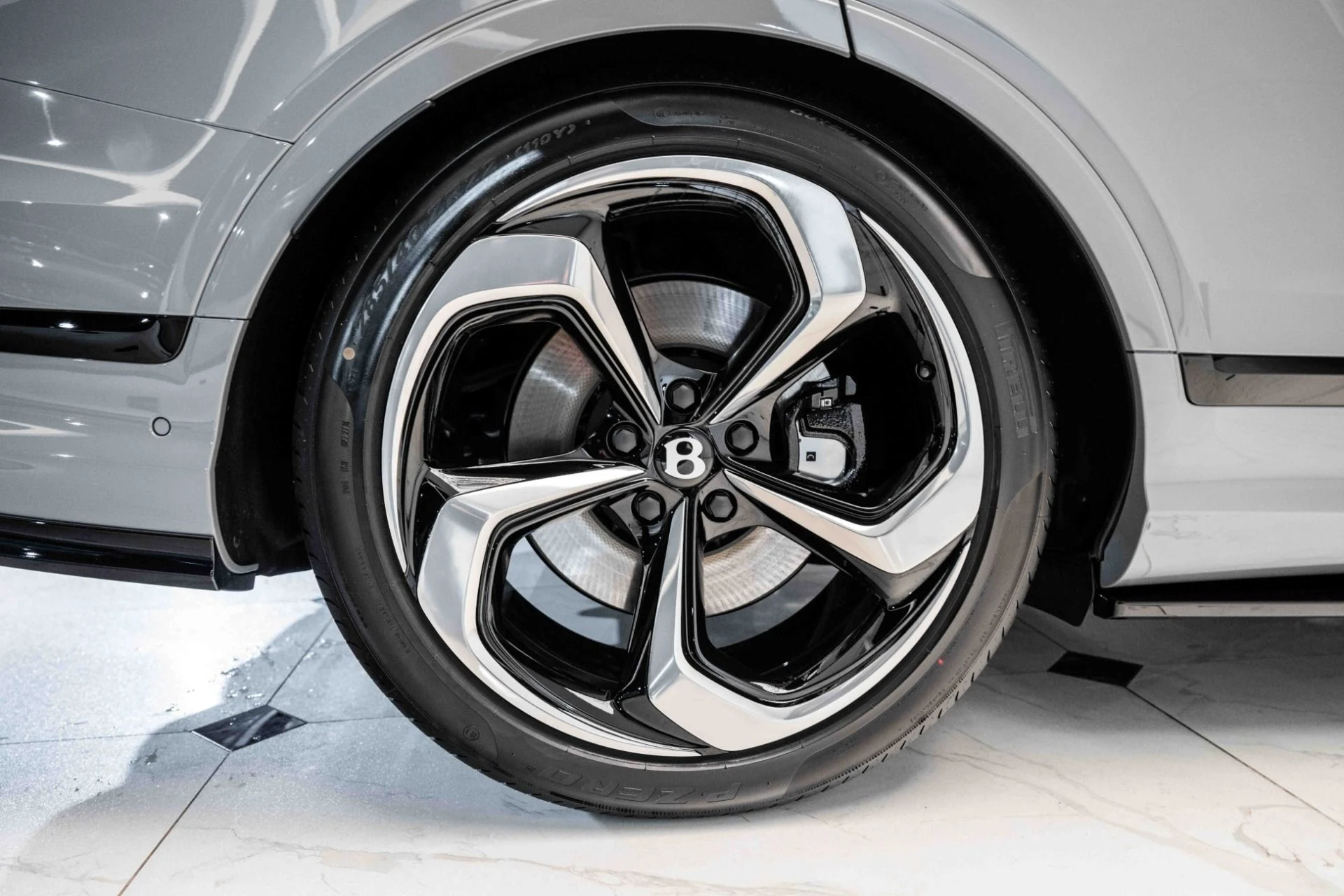 mph011_1029830644_Used_2023_Bentley_Bentayga_S_V8_1698872285_32824aa054