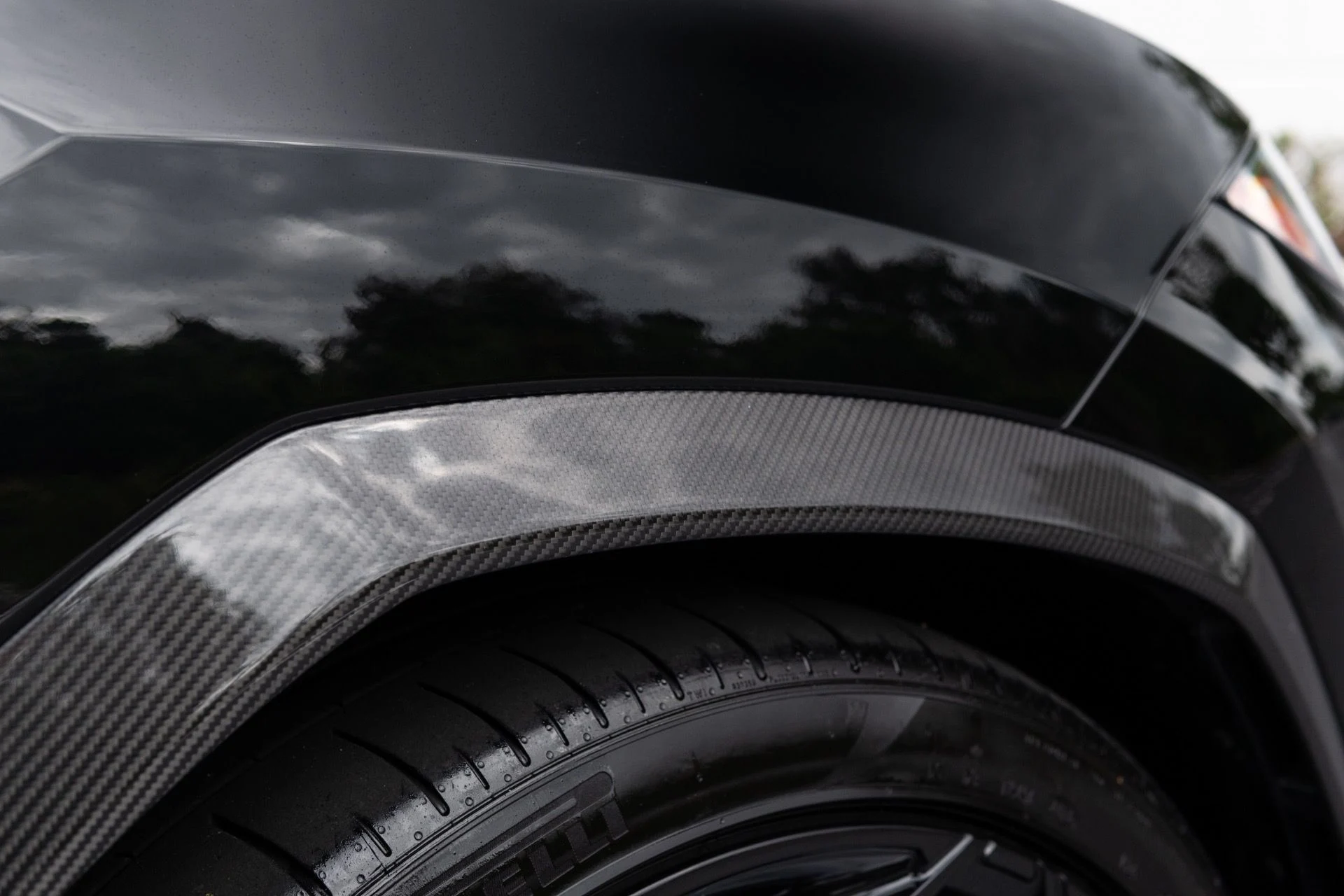 mph011_1034638455_Used_2024_Lamborghini_Urus_Performante_1774062617_e84c683756