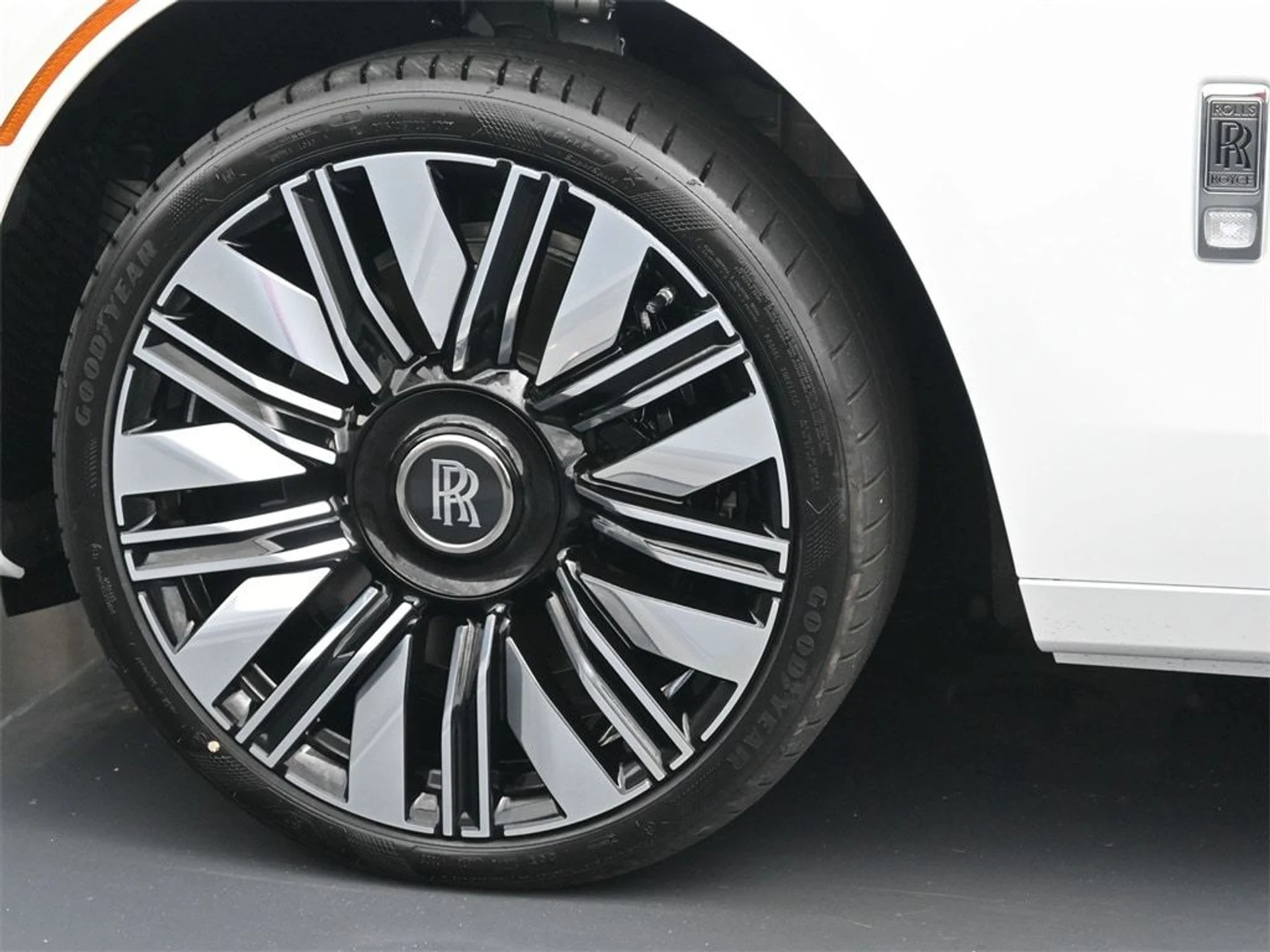 mph011_1035710349_115209e7d5783a862258d1ec1d48d969x_ea4b62a3f6