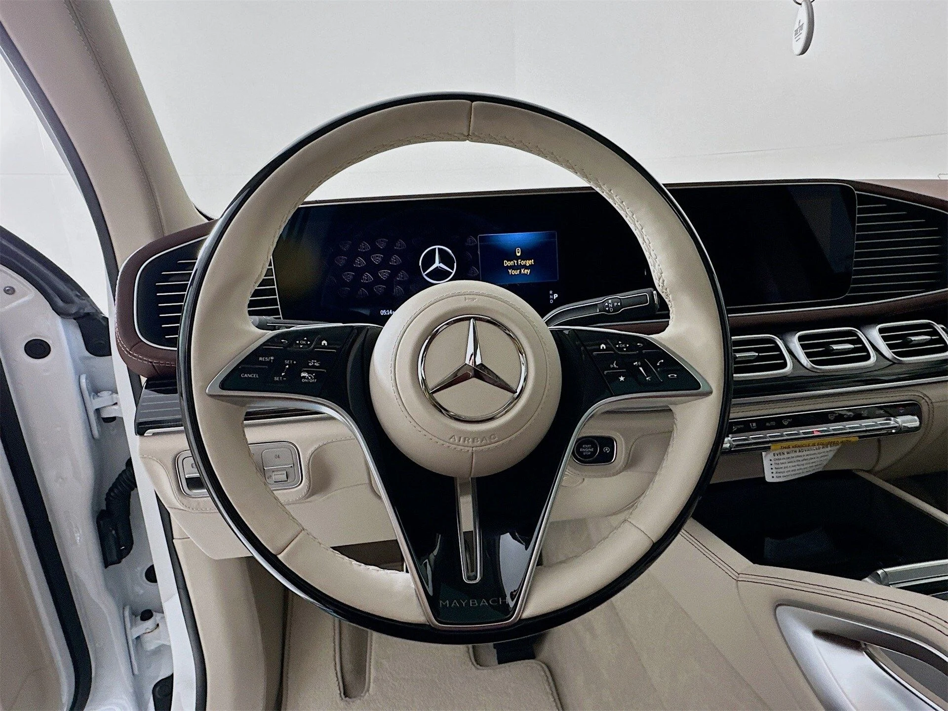 mph011_1035725337_ce386f92f6a4b2535afb1d0d8b721f18x_ff356eeb89