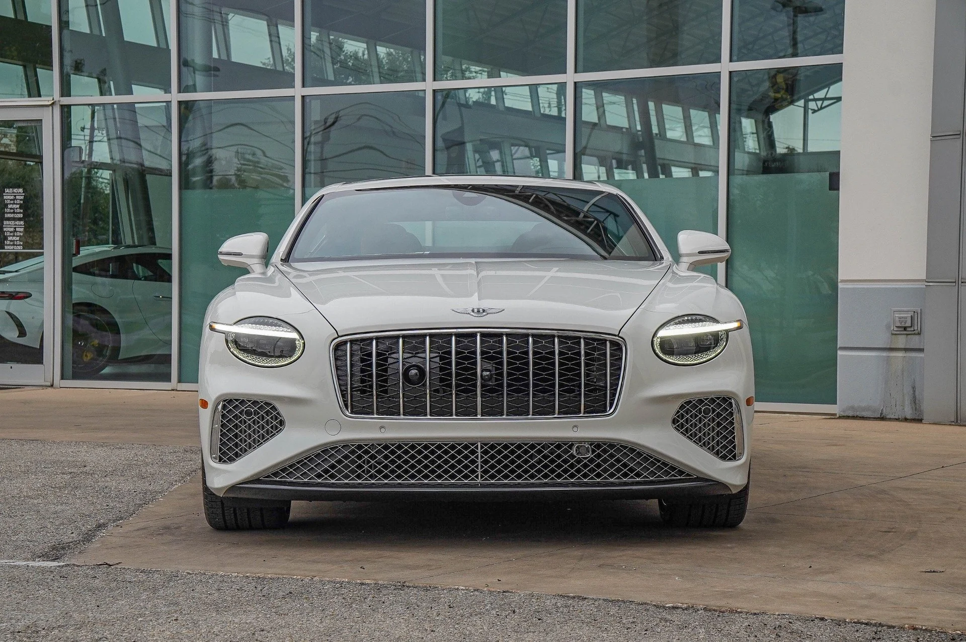 mph011_1038233551_Hi_Tech_Luxury_Imports_LLC_SCBCP_2_ZG_7_TC_025858_image_11_bcdf16fbe3