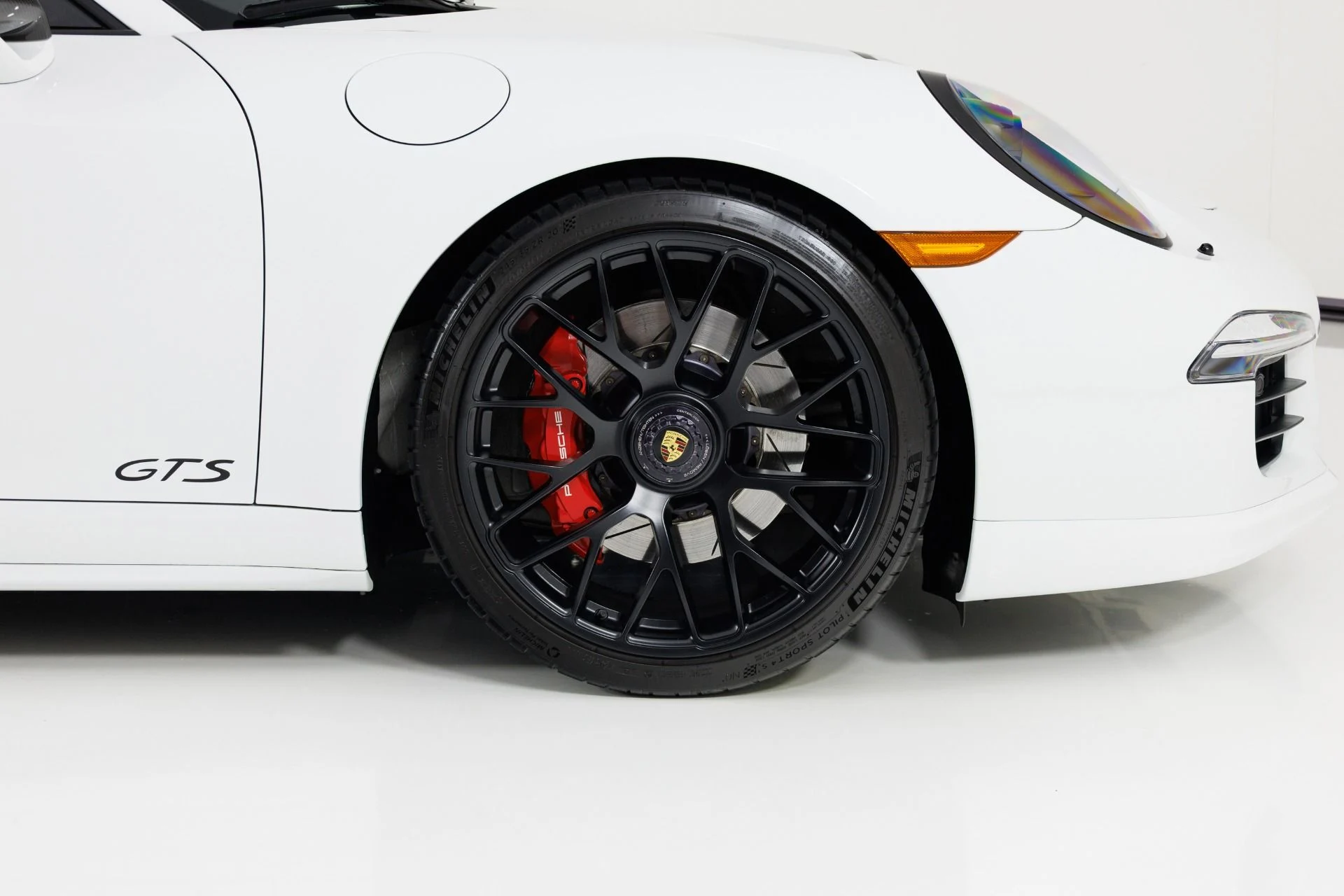 mph011_1046105864_Used_2016_Porsche_911_Carrera_GTS_1792778163_dc25633298