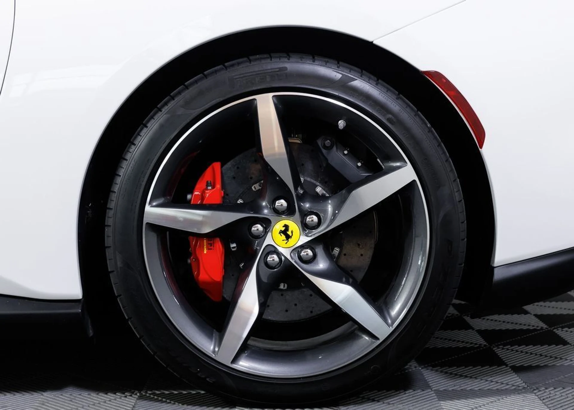 mph011_1046777500_7577ae885a775411a7d2bee13649c254_38487541e9