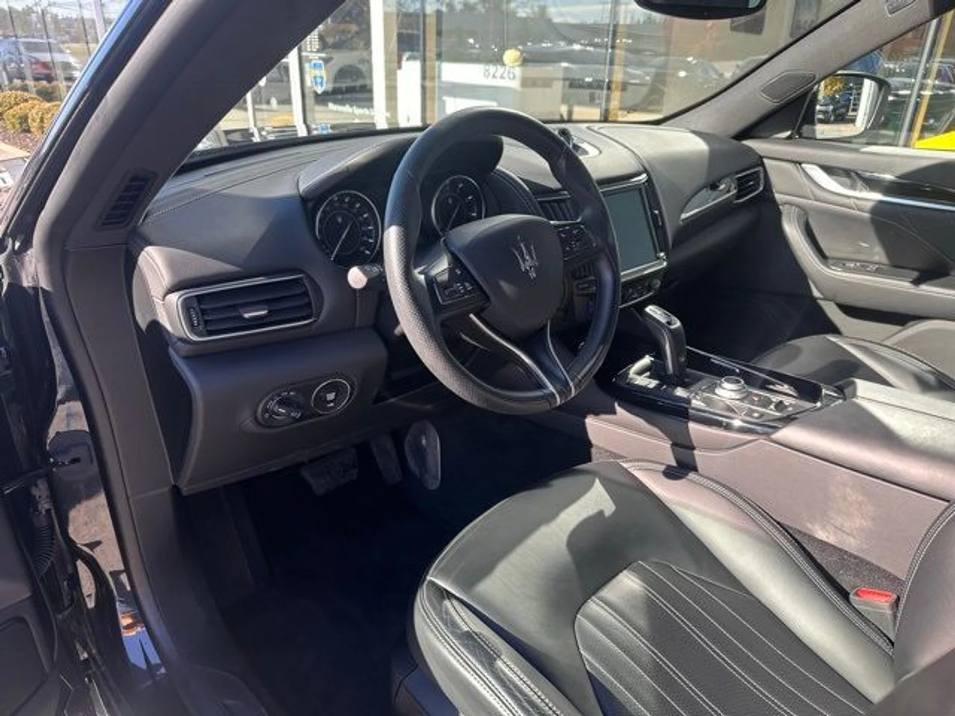 mph011_1052763241_f2295d49610022ca956b3c2d31eea7e8_8be4198d35