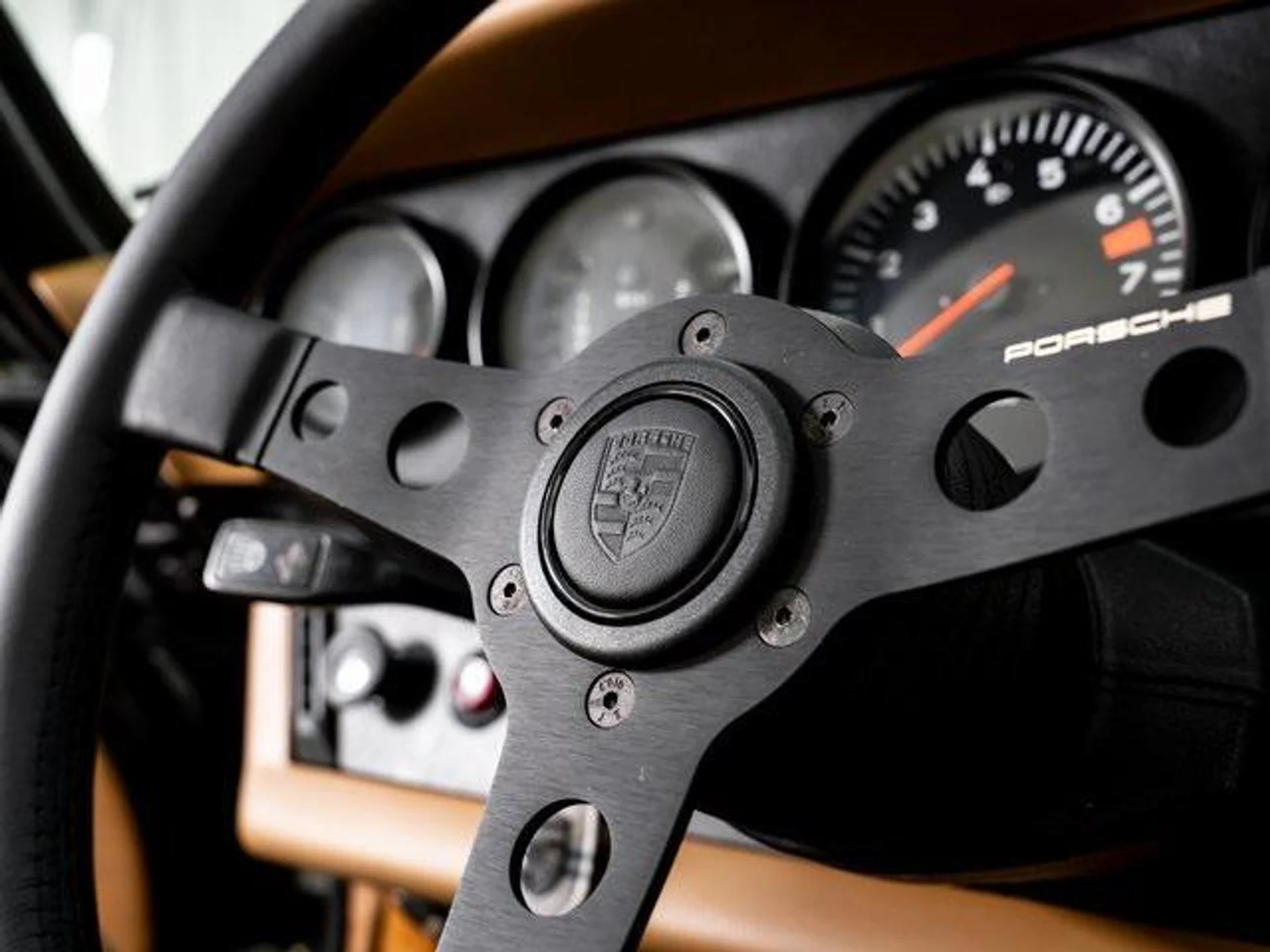 mph011_1052898802_A_Yb_Zp9c4oq_Ow_Xttn_Qvr_JEUXO_Wck_f985c071ec