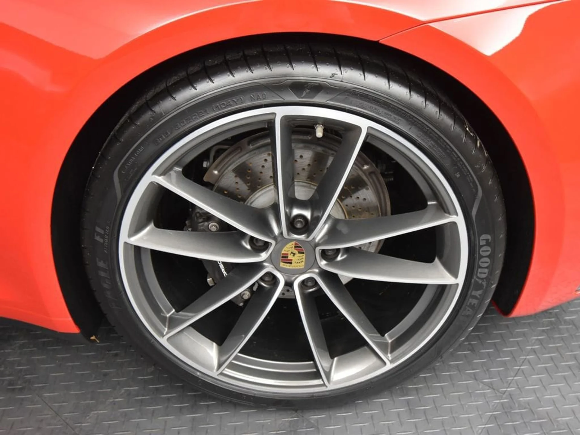 mph011_1054524750_ec124fda86aa5c62c147999a8b5f014dx_92b993e5f9