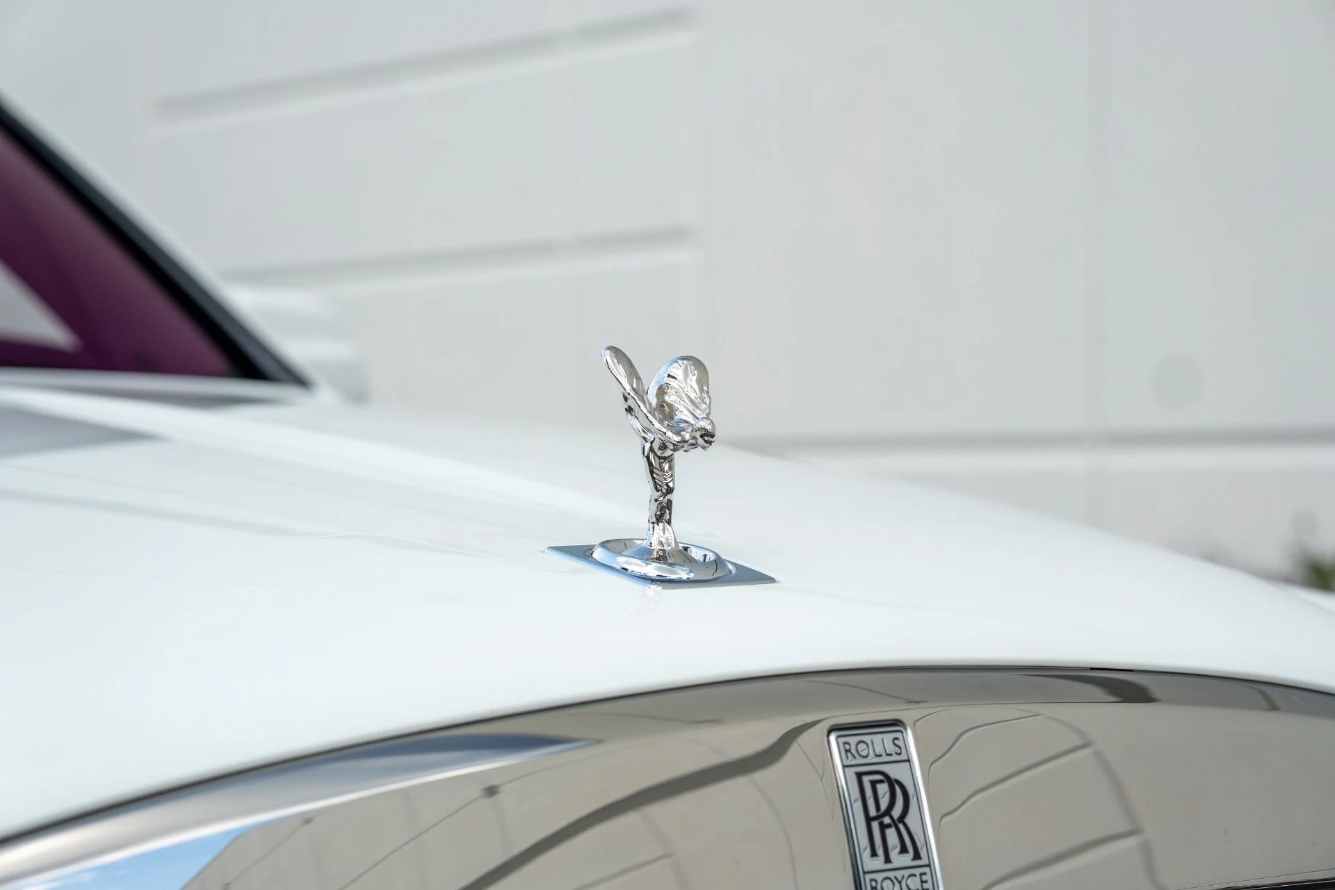 mph011_1058293408_Used_2024_Rolls_Royce_Cullinan_1759183626_6f853437df